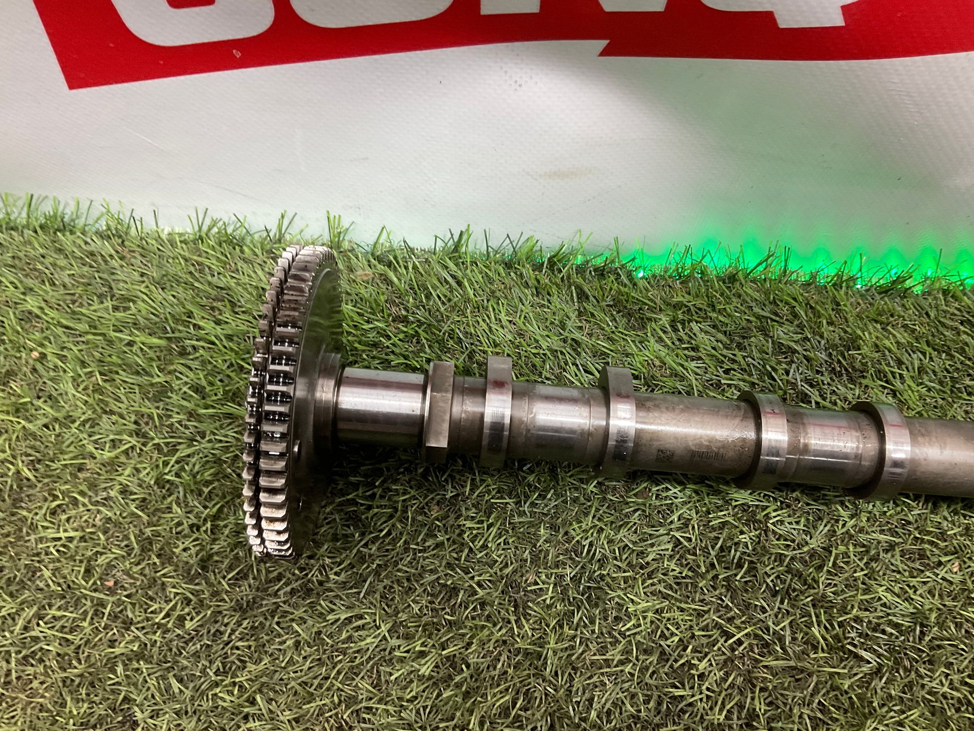 Распредвал впускной Mercedes-Benz C-Класс W205/S205/C205/A205 рестайлинг (2018—2021) 2021, 30000 рублей, Москва