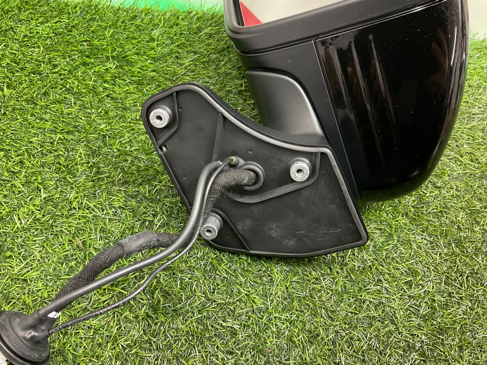 https://ycs.partsauto.market/partsauto-images/thmbs/userImages/h353NjtZg3VDP19b5HMt7LlpbQ93/part/93a492b7-0e74-4533-9fbb-c99ef9f26b3d_1742896273511.jpg