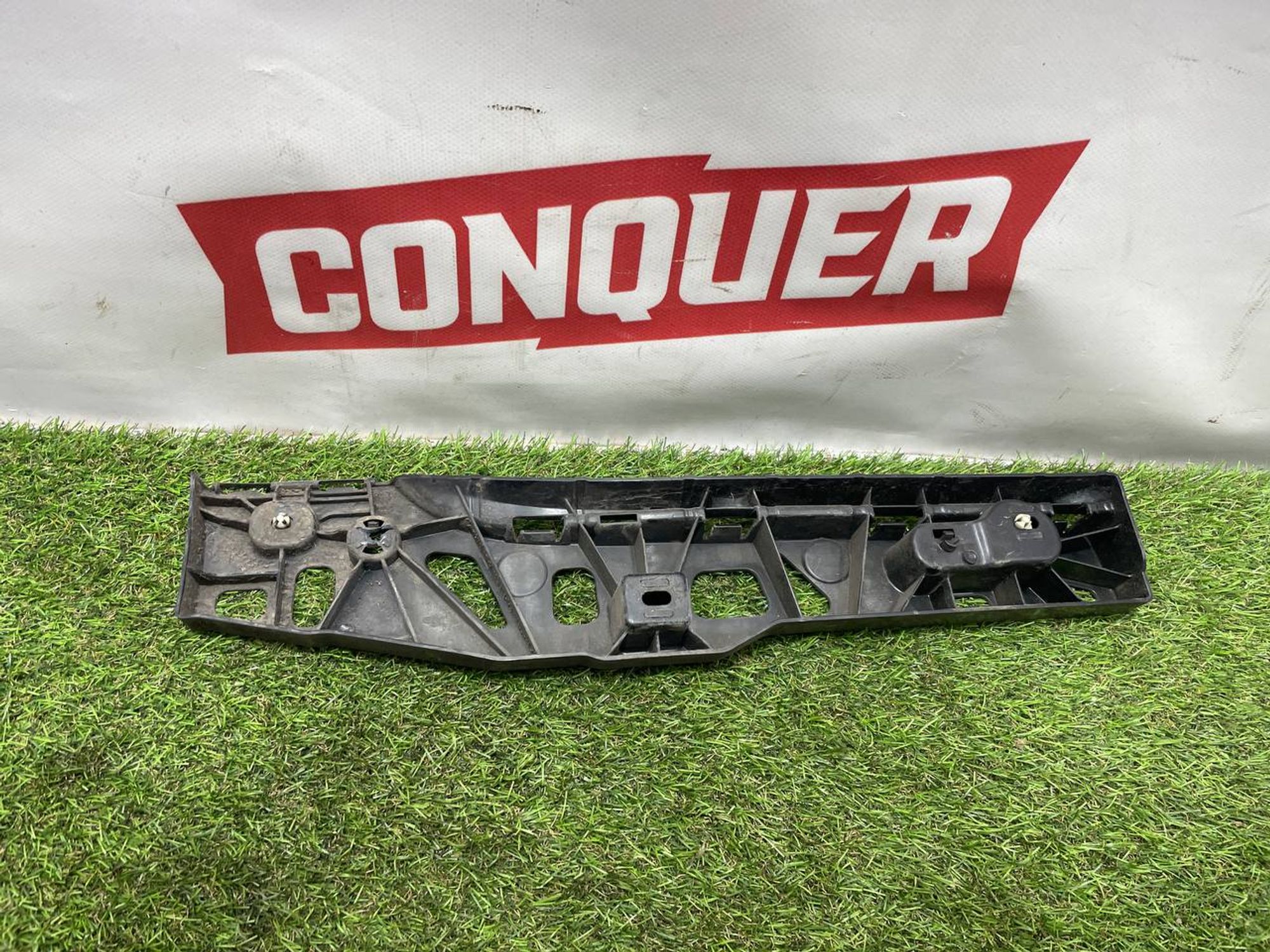 https://ycs.partsauto.market/partsauto-images/thmbs/userImages/h353NjtZg3VDP19b5HMt7LlpbQ93/part/93b46e27-231a-4ad1-9e4c-29ed13672c7c_1712563488371.jpg