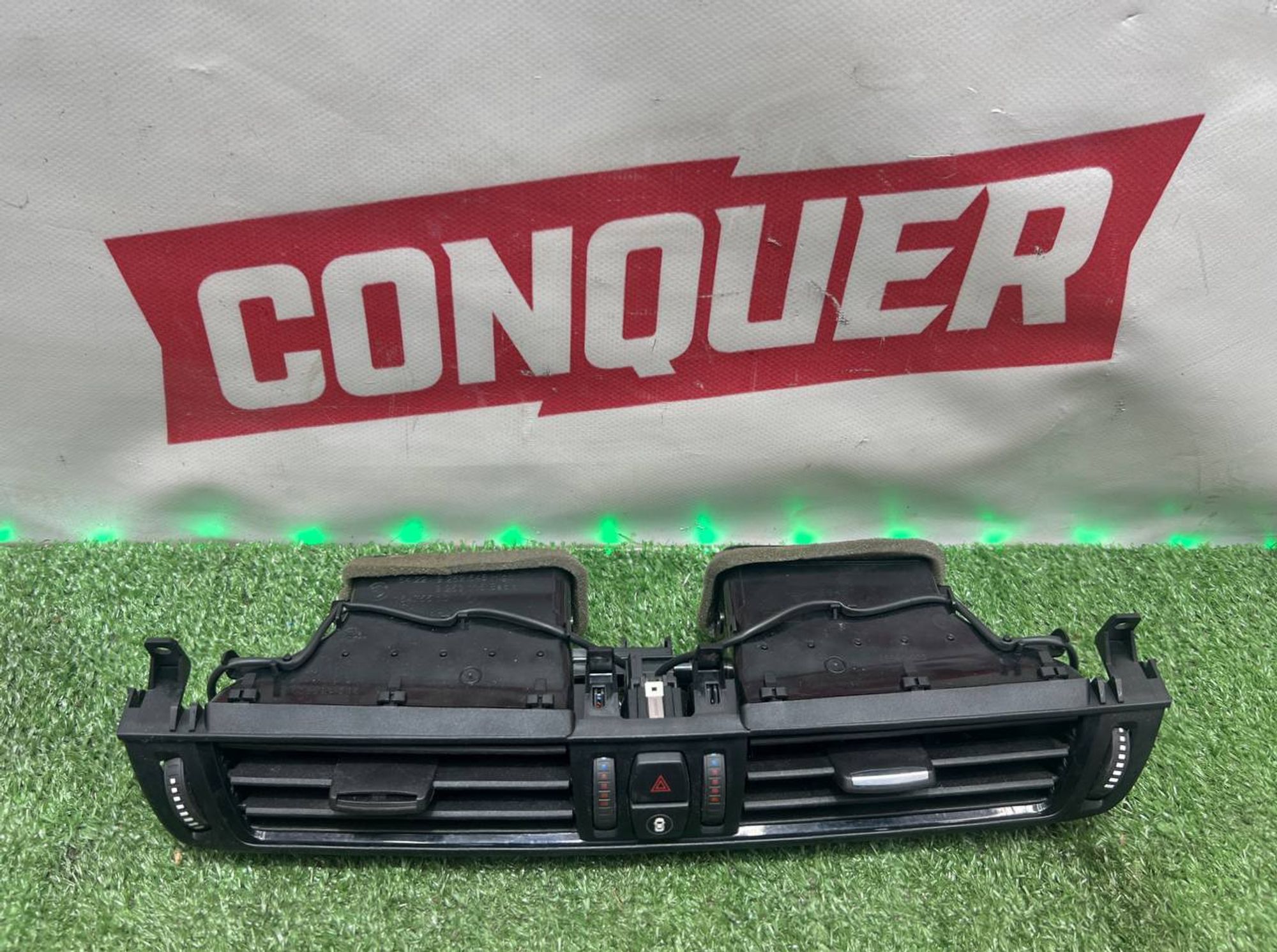 https://ycs.partsauto.market/partsauto-images/thmbs/userImages/h353NjtZg3VDP19b5HMt7LlpbQ93/part/9403b851-5b87-4459-a7c1-e67e1e8d6f56_1730547129280.jpg