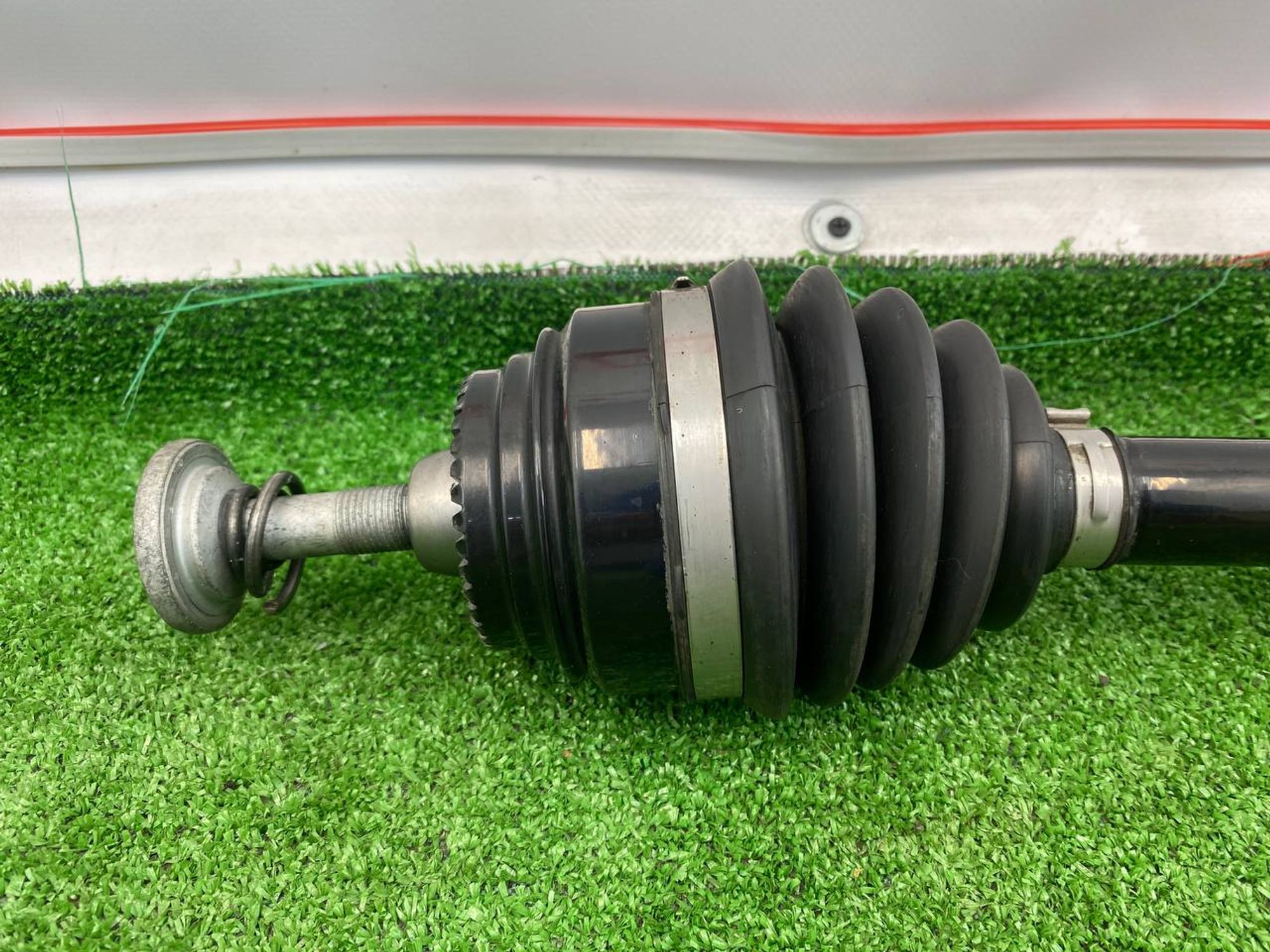 https://ycs.partsauto.market/partsauto-images/thmbs/userImages/h353NjtZg3VDP19b5HMt7LlpbQ93/part/946069ae-7538-4c7c-8469-ebdf95699a72_1745852969069.jpg