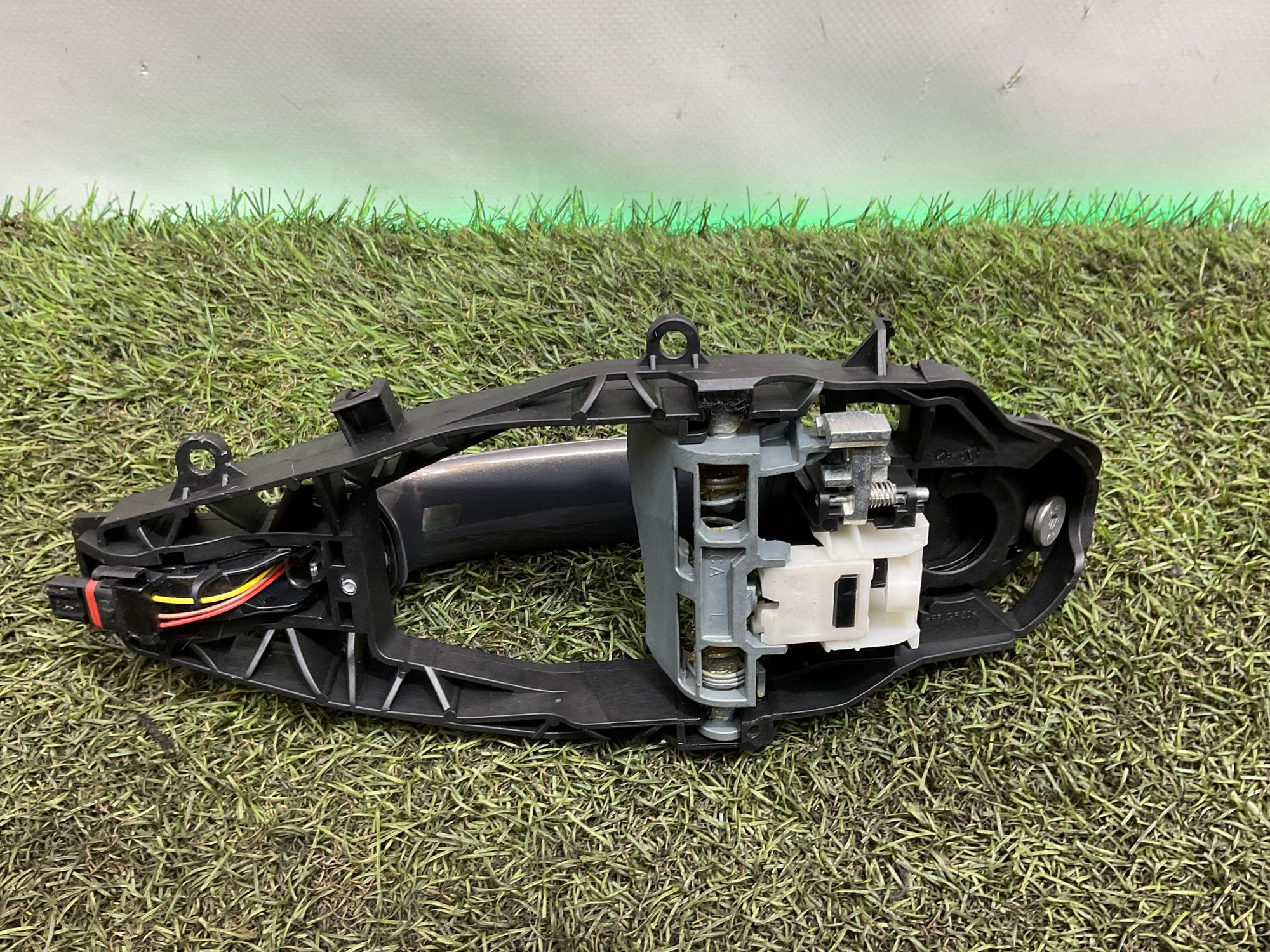 Ручка двери передняя левая BMW M5, F90 рестайлинг 2022, 5000 рублей, Москва