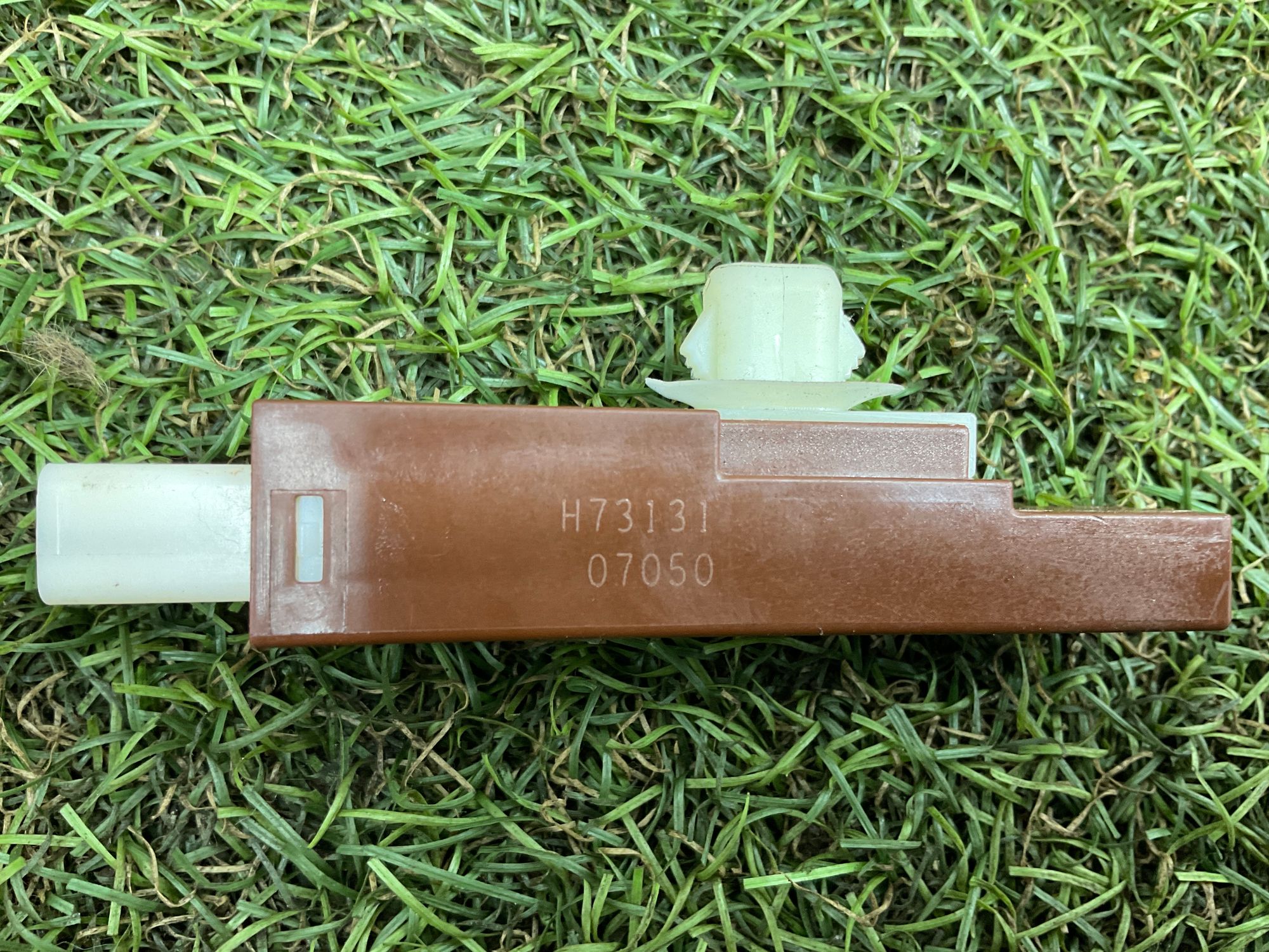 https://ycs.partsauto.market/partsauto-images/thmbs/userImages/h353NjtZg3VDP19b5HMt7LlpbQ93/part/951ca761-a4dd-4b05-81b4-13d7a90f0e0b_1779997813623.jpg
