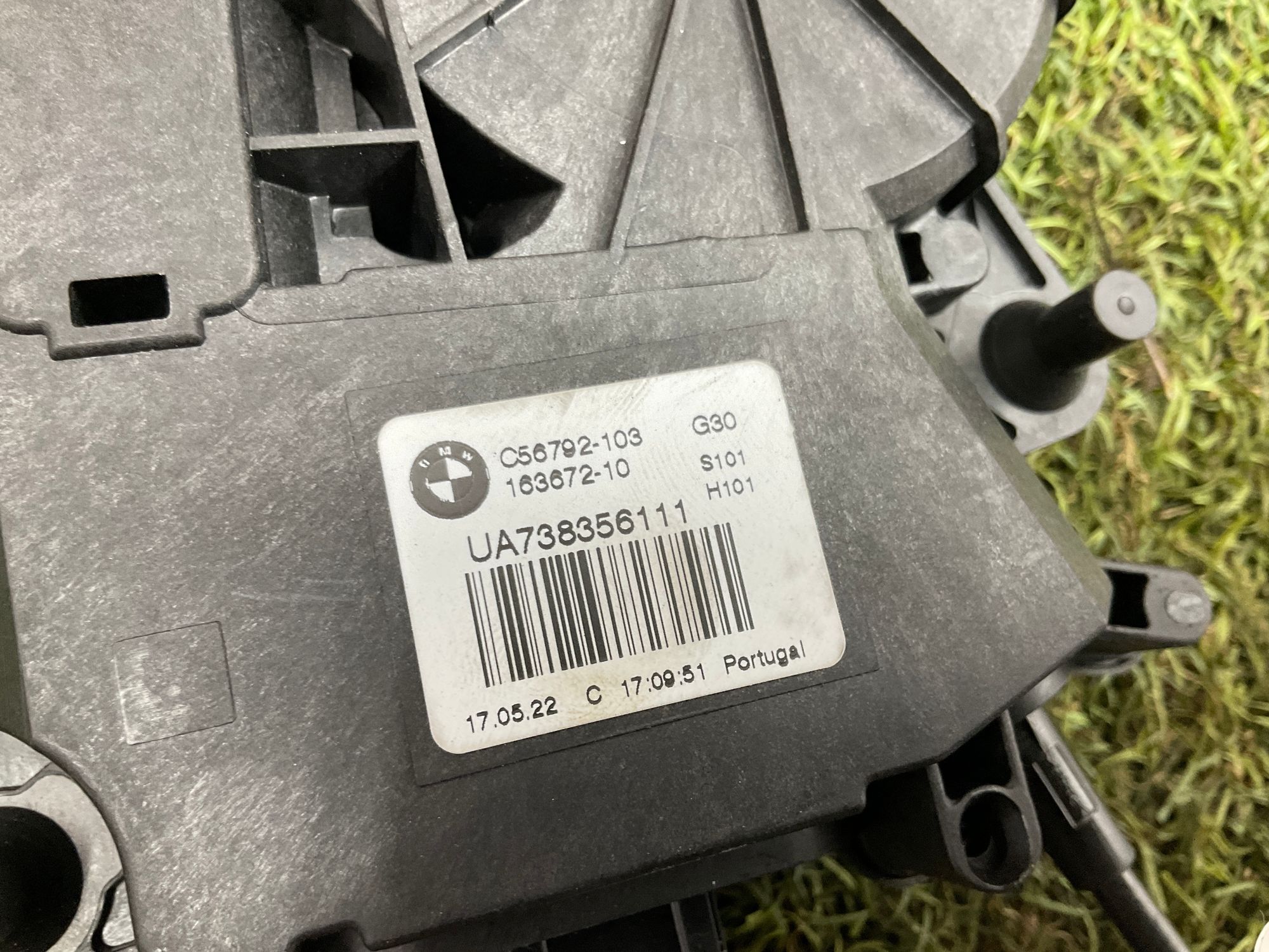 https://ycs.partsauto.market/partsauto-images/thmbs/userImages/h353NjtZg3VDP19b5HMt7LlpbQ93/part/95250670-ffa0-46e3-8024-cc9c87ef3475_1779194728115.jpg
