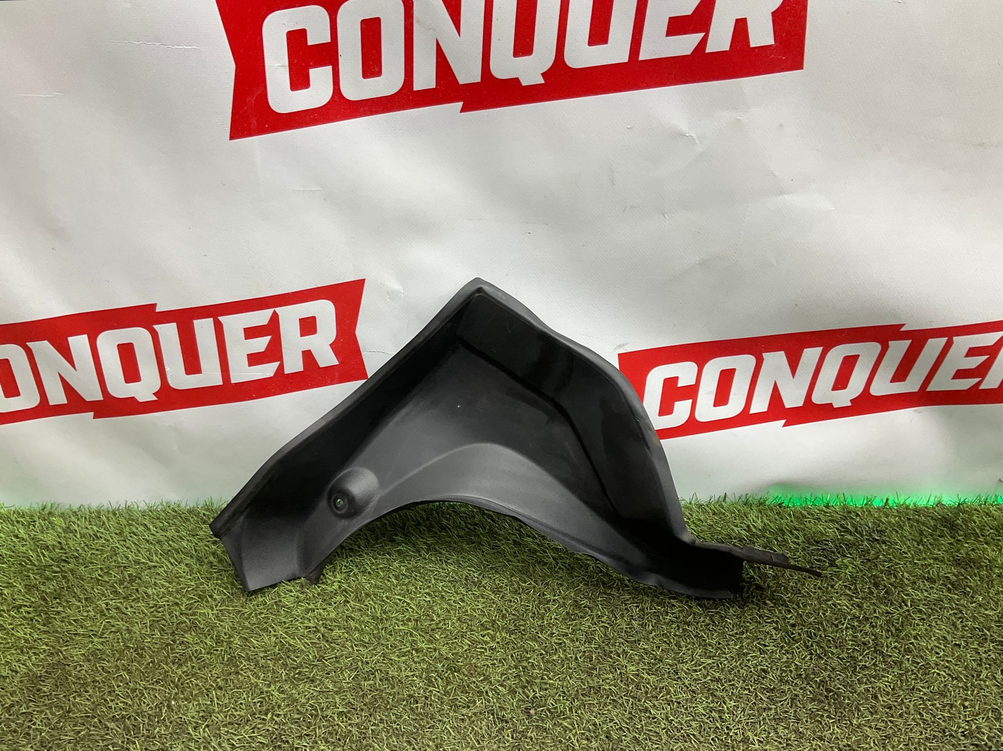 Обшивка крышки багажника правая BMW M8 F92 2019, 5000 рублей, Москва