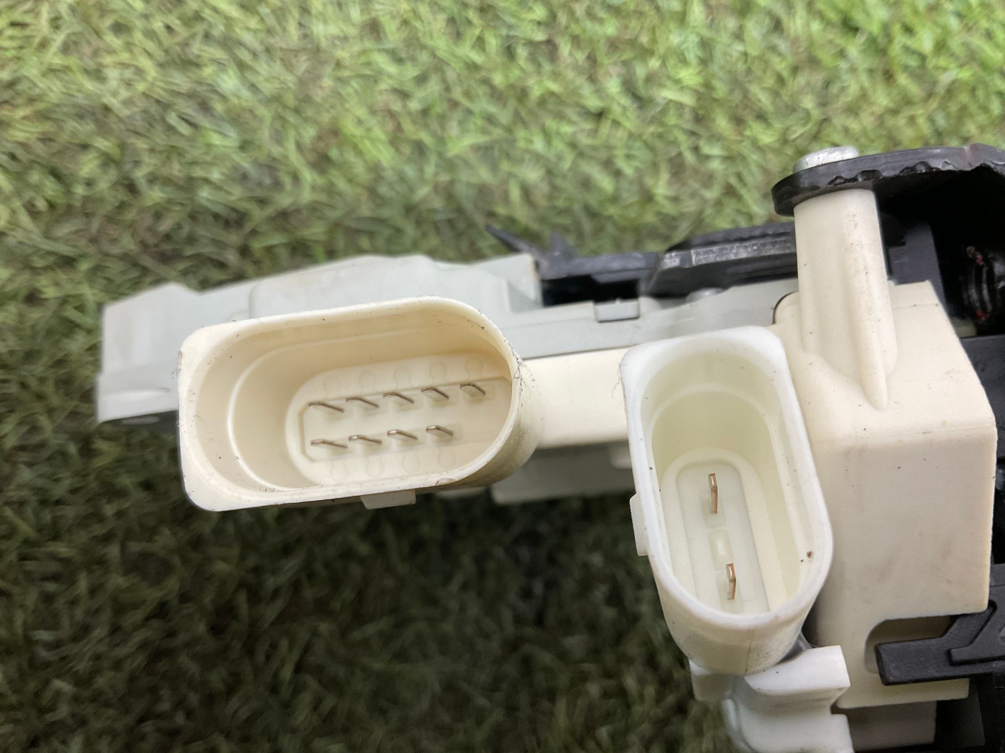 Замок двери правой передней Porsche 911 GT3 991 Рестайлинг 2018, 10000 рублей, Москва