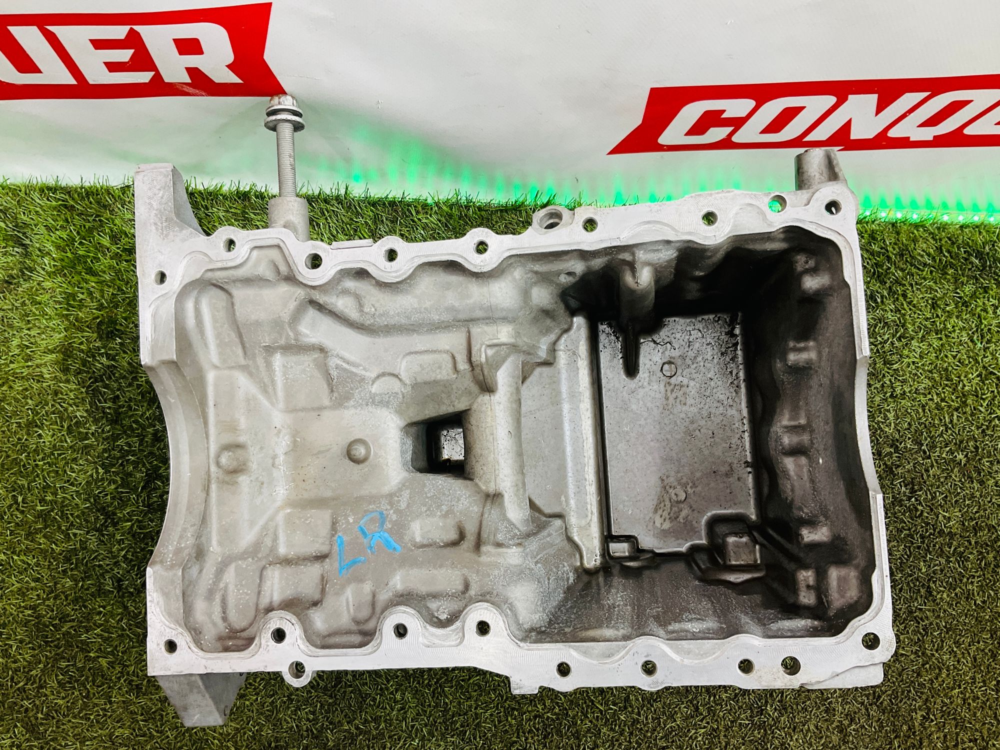 Поддон двигателя 2.0  RANGE ROVER VELAR 2017, 32000 рублей, Москва