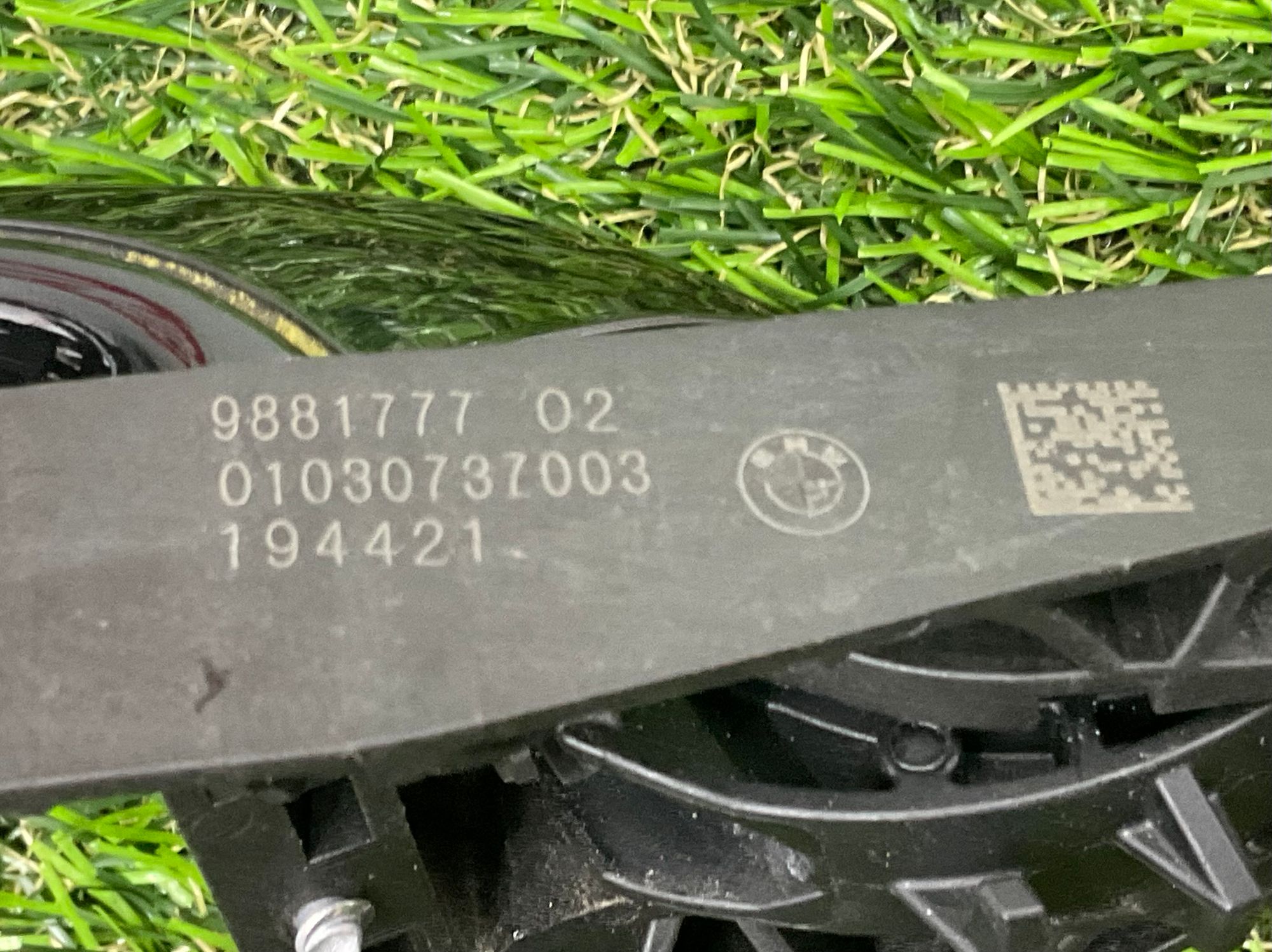https://ycs.partsauto.market/partsauto-images/thmbs/userImages/h353NjtZg3VDP19b5HMt7LlpbQ93/part/95e37989-1b30-4efe-aa13-917cb7194aa2_1781353166845.jpg