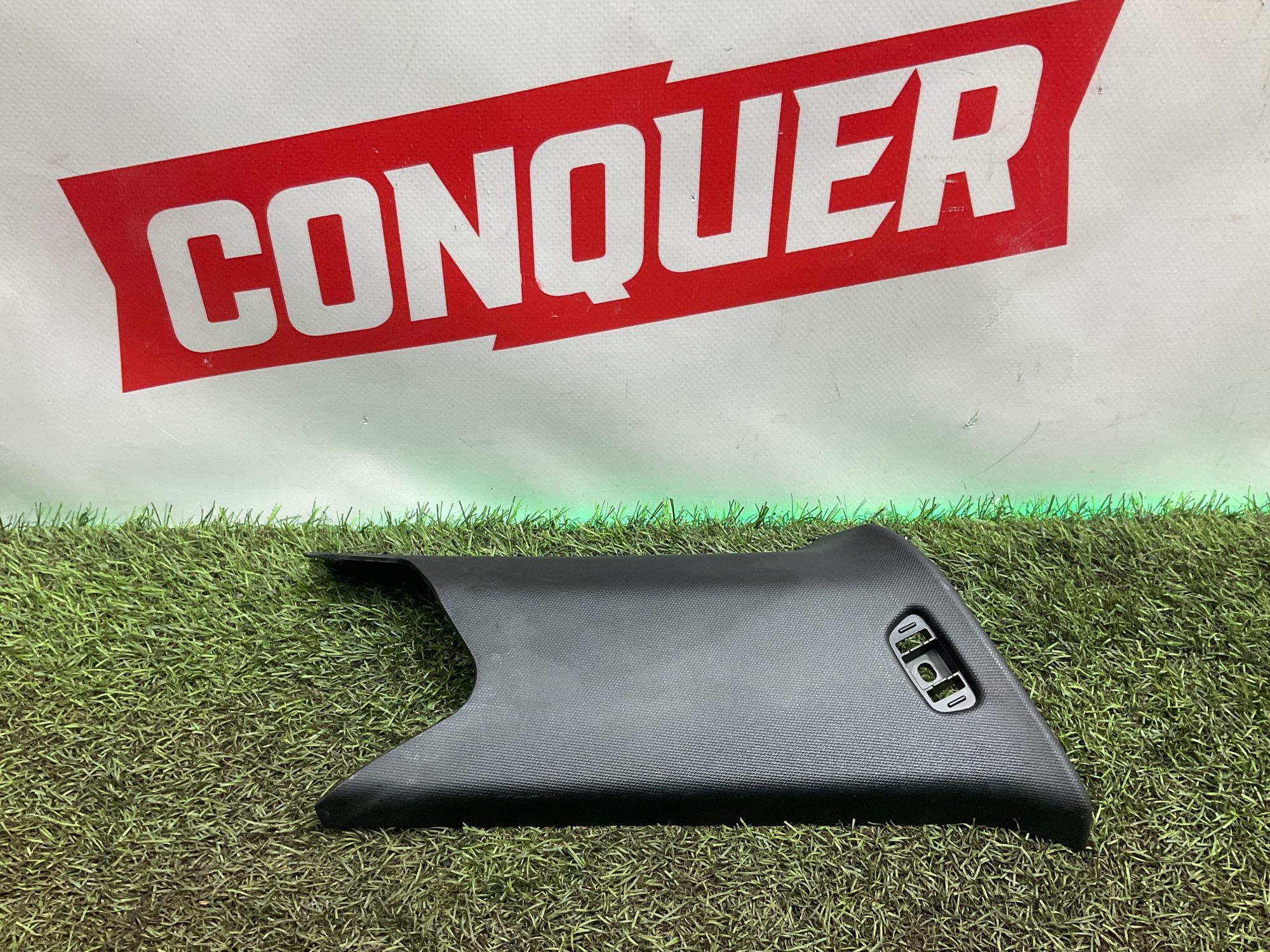 Накладка задней левой стойки BMW M3, G81 2023, 2000 рублей, Москва