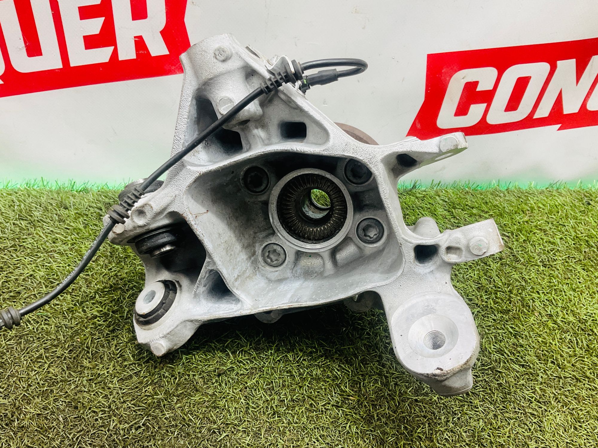 https://ycs.partsauto.market/partsauto-images/thmbs/userImages/h353NjtZg3VDP19b5HMt7LlpbQ93/part/96051c2e-fbd4-4851-bab8-15bd8445d675_1777282460193.jpg