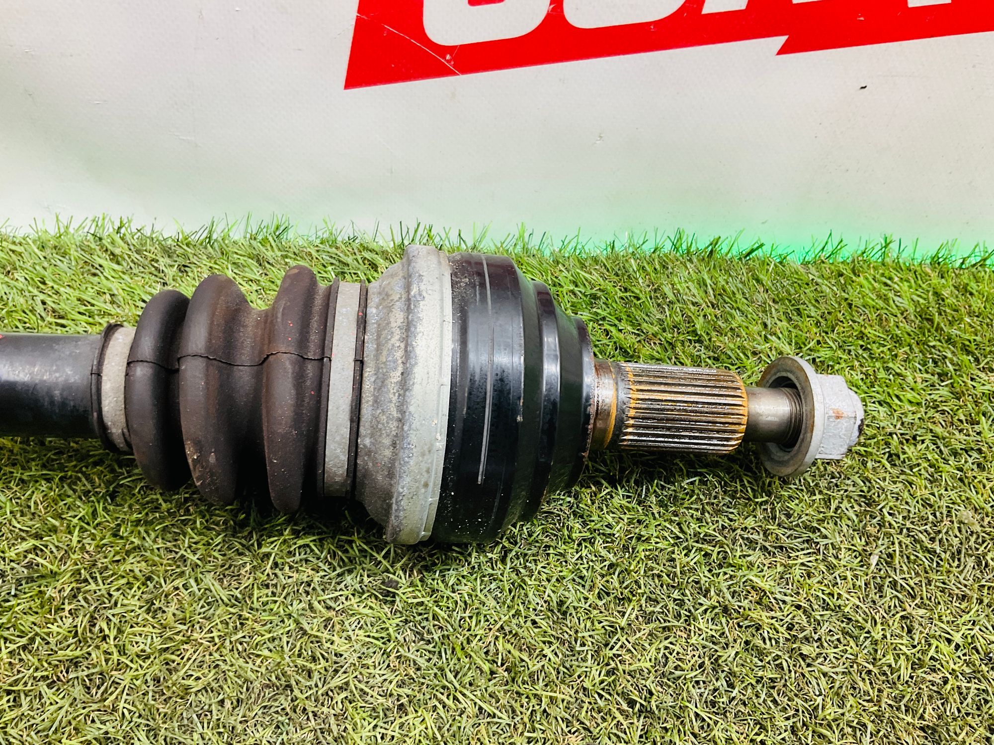 https://ycs.partsauto.market/partsauto-images/thmbs/userImages/h353NjtZg3VDP19b5HMt7LlpbQ93/part/96fb6cd9-9424-4027-bfa5-b762a21adafc_1779452109190.jpg