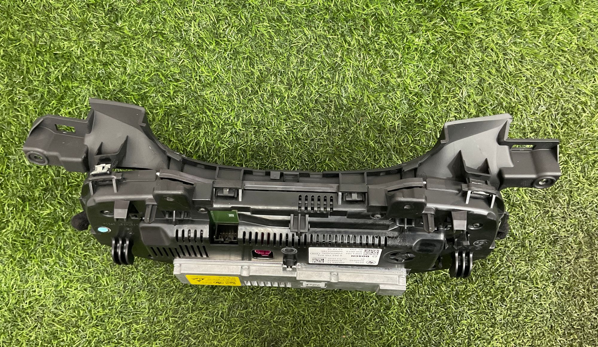https://ycs.partsauto.market/partsauto-images/thmbs/userImages/h353NjtZg3VDP19b5HMt7LlpbQ93/part/9741b934-2d20-4573-8c4c-4c9dfe84f9a7_1746437573325.jpg