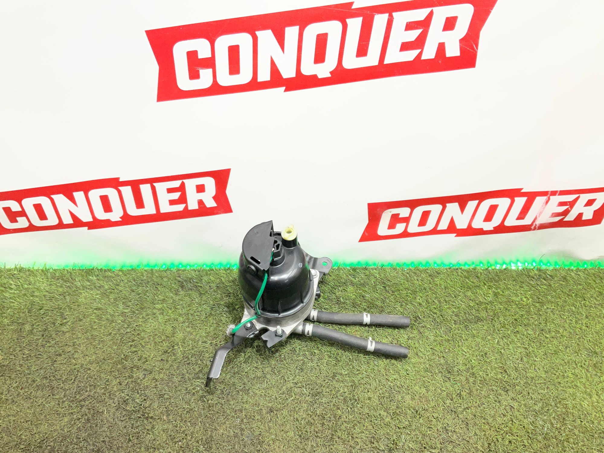 Фильтр топливный Toyota Land Cruiser 300 (2021—2023) 2024, 25000 рублей, Москва