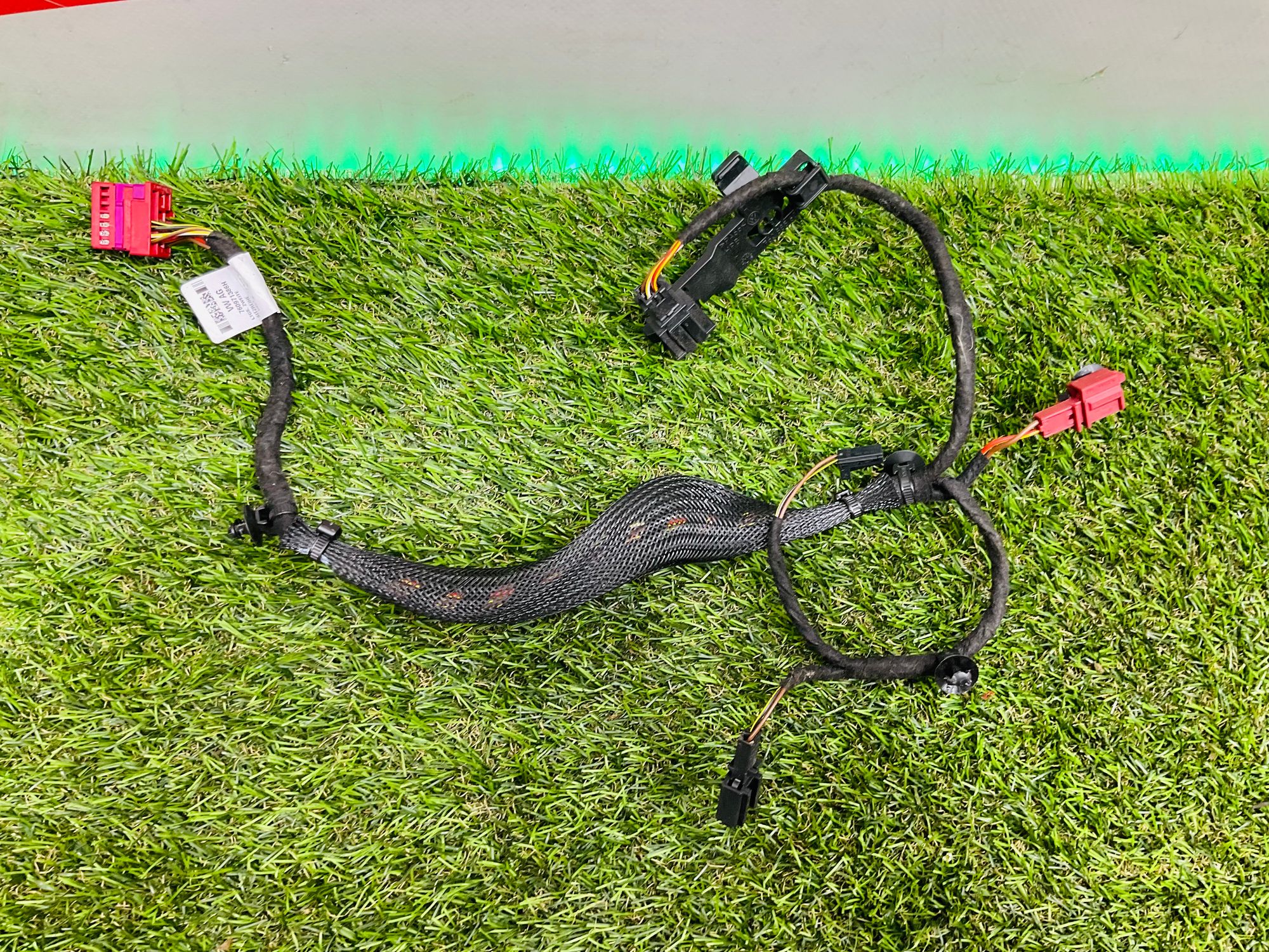 https://ycs.partsauto.market/partsauto-images/thmbs/userImages/h353NjtZg3VDP19b5HMt7LlpbQ93/part/97d6a955-5dc4-480d-810b-8adf4f1b7c48_1785575057274.jpg