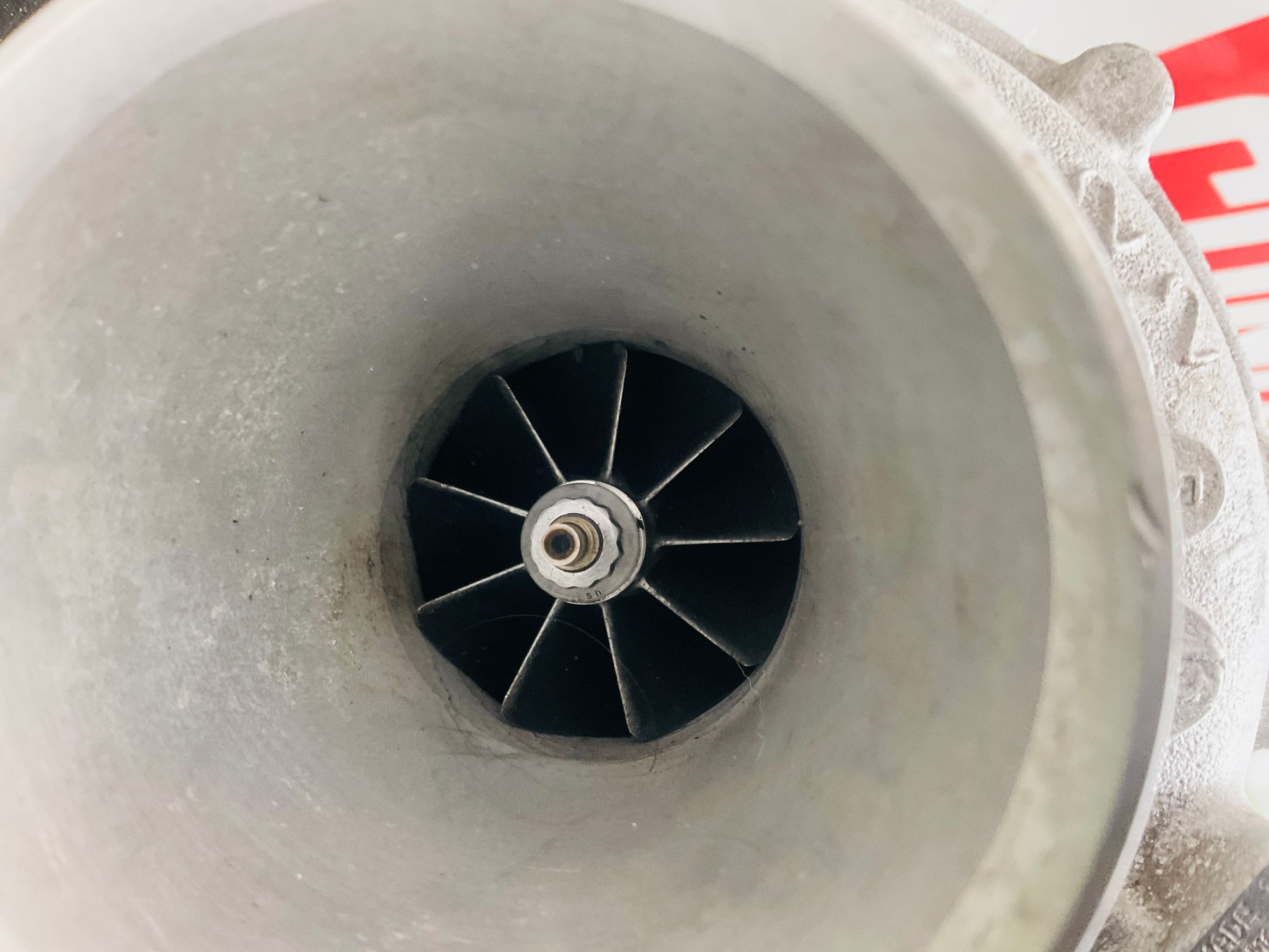 https://ycs.partsauto.market/partsauto-images/thmbs/userImages/h353NjtZg3VDP19b5HMt7LlpbQ93/part/981fcb8f-97fd-4e8a-b0c4-ce69fb176120_1777282586788.jpg