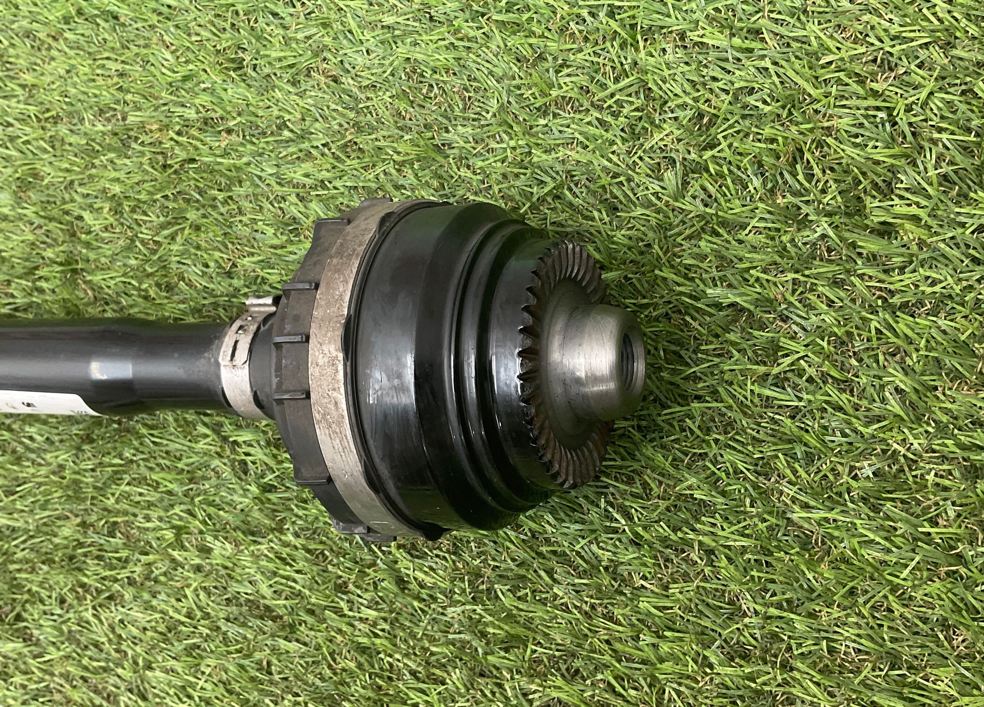 https://ycs.partsauto.market/partsauto-images/thmbs/userImages/h353NjtZg3VDP19b5HMt7LlpbQ93/part/98d765da-75a1-4a98-94ad-532426ac9624_1749801629854.jpg