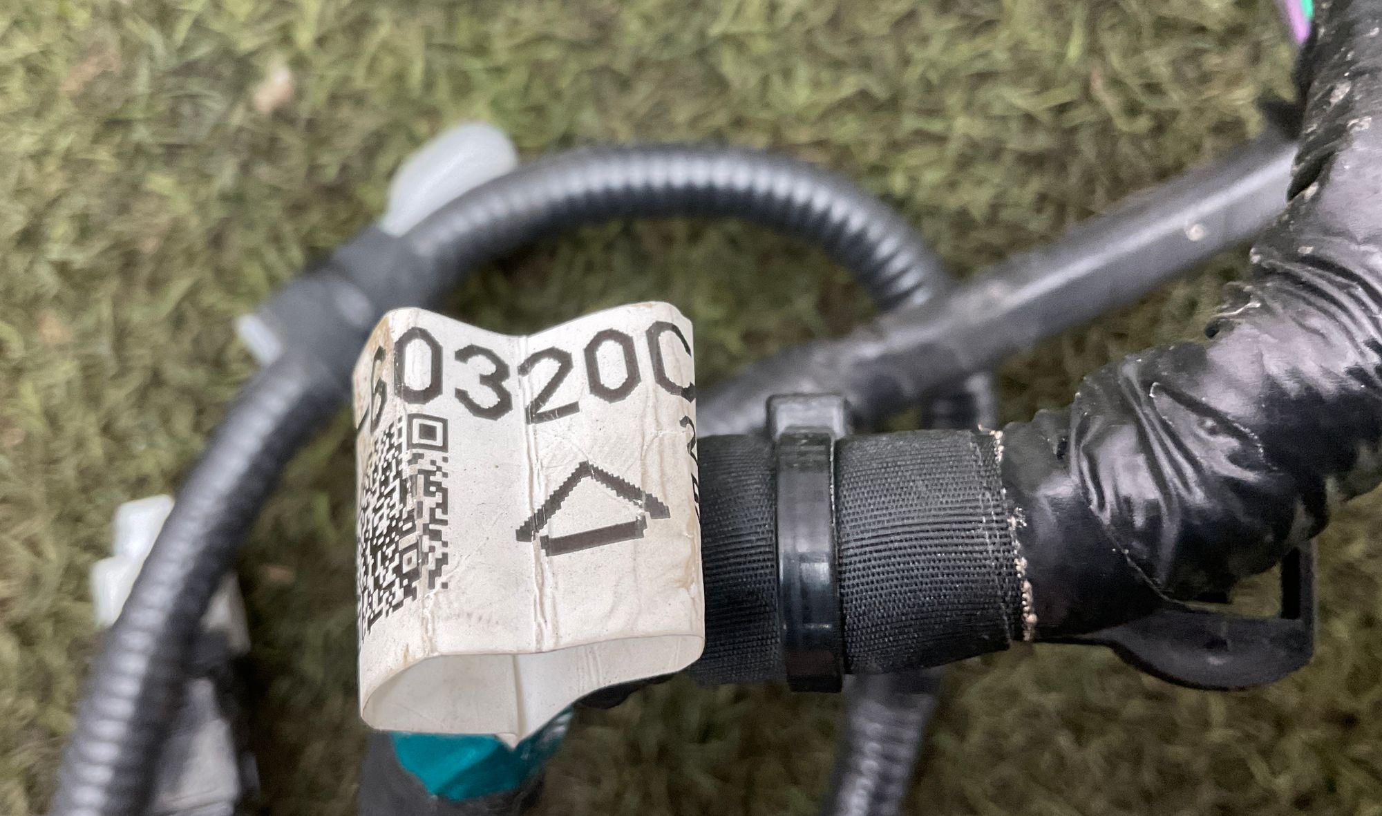 Проводка переднего бампера Toyota Land Cruiser 300 (2021—2023) 2024, 20000 рублей, Москва