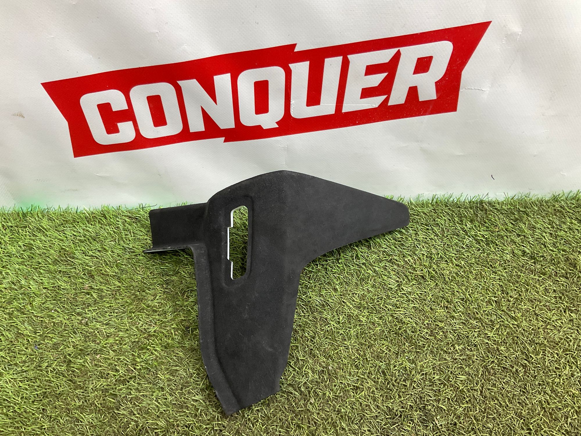 Накладка задней полки левая BMW M8 F92 2019, 2000 рублей, Москва