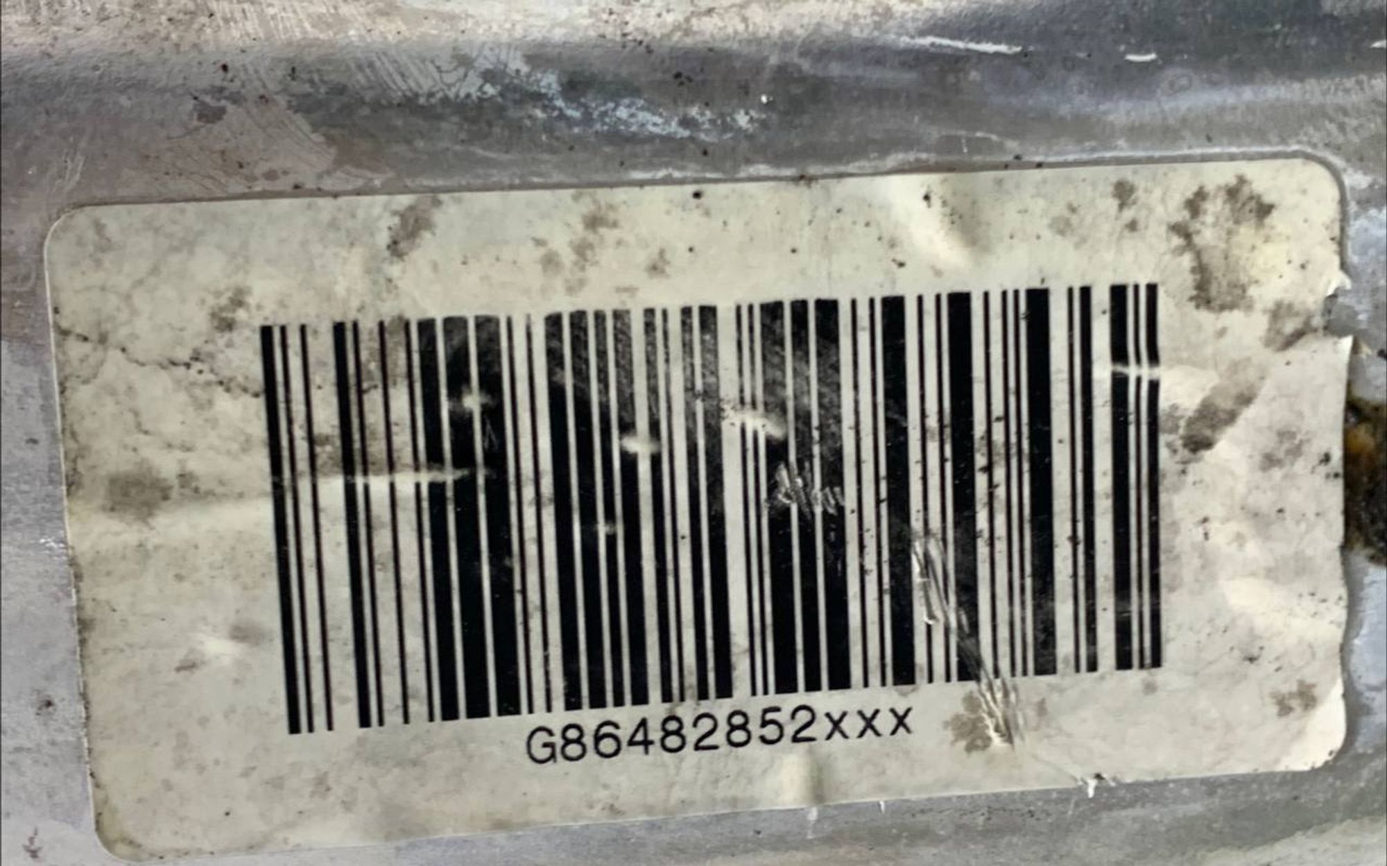 https://ycs.partsauto.market/partsauto-images/thmbs/userImages/h353NjtZg3VDP19b5HMt7LlpbQ93/part/995ad4ce-2bc4-45b7-8074-ed64b56d18f8_1732629064731.jpg
