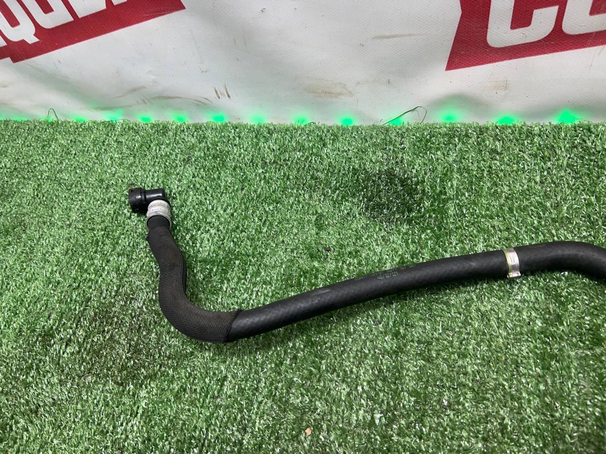 https://ycs.partsauto.market/partsauto-images/thmbs/userImages/h353NjtZg3VDP19b5HMt7LlpbQ93/part/99b5d331-4c43-4224-984b-e6244e9e9b18_1730118334279.jpg