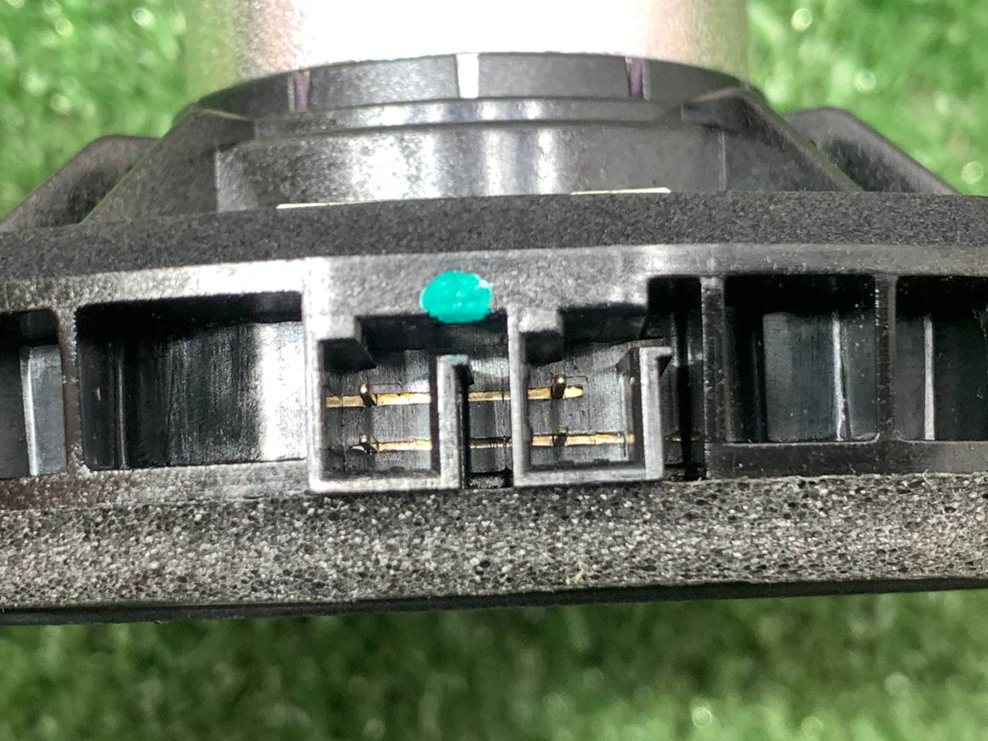 https://ycs.partsauto.market/partsauto-images/thmbs/userImages/h353NjtZg3VDP19b5HMt7LlpbQ93/part/9a6e47b7-057a-43dc-9a3b-b639953dd04b_1729172451125.jpg