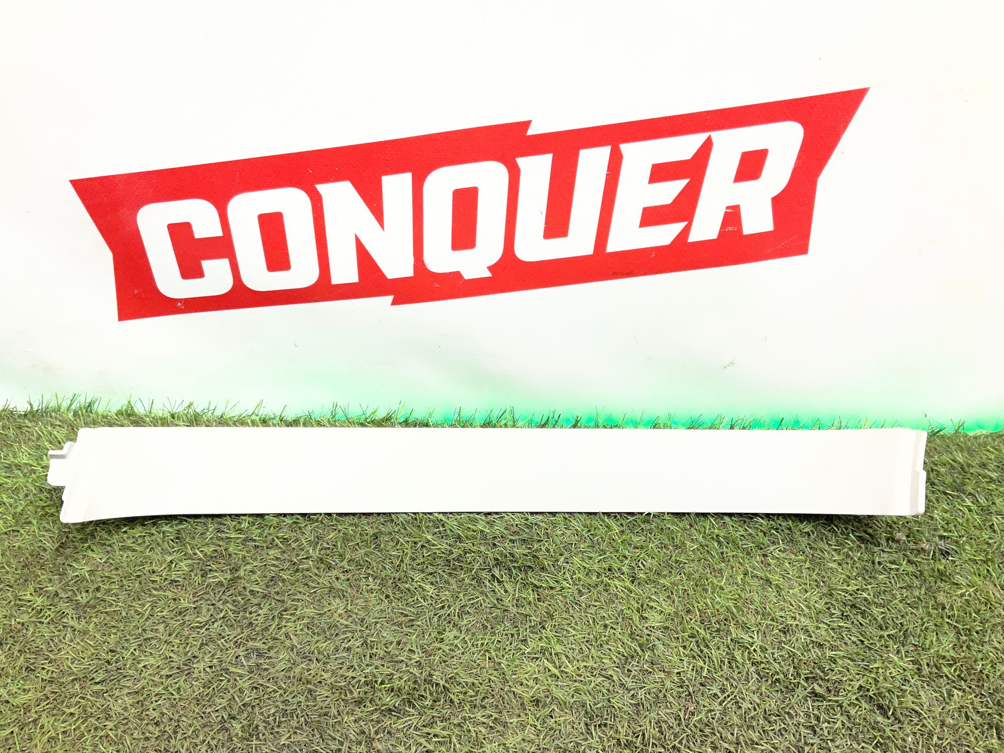 Пластик салона крыши задний правый Toyota Land Cruiser 200 рестайлинг 2 (2015—2023) 2021, 2000 рублей, Москва