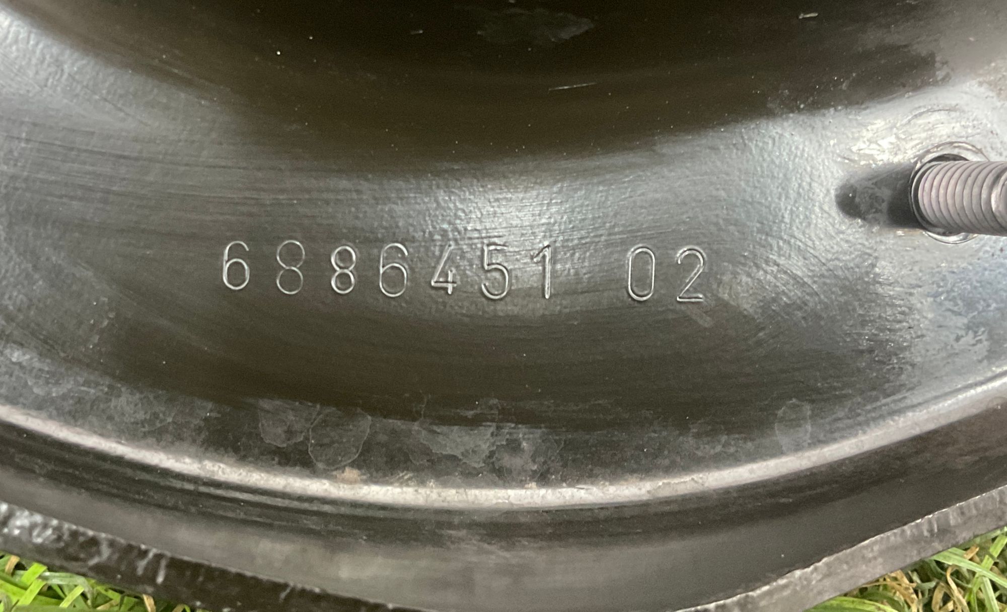 https://ycs.partsauto.market/partsauto-images/thmbs/userImages/h353NjtZg3VDP19b5HMt7LlpbQ93/part/9adaa1c5-2be1-4f1b-ac61-e6edeebbbf43_1749801316190.jpg