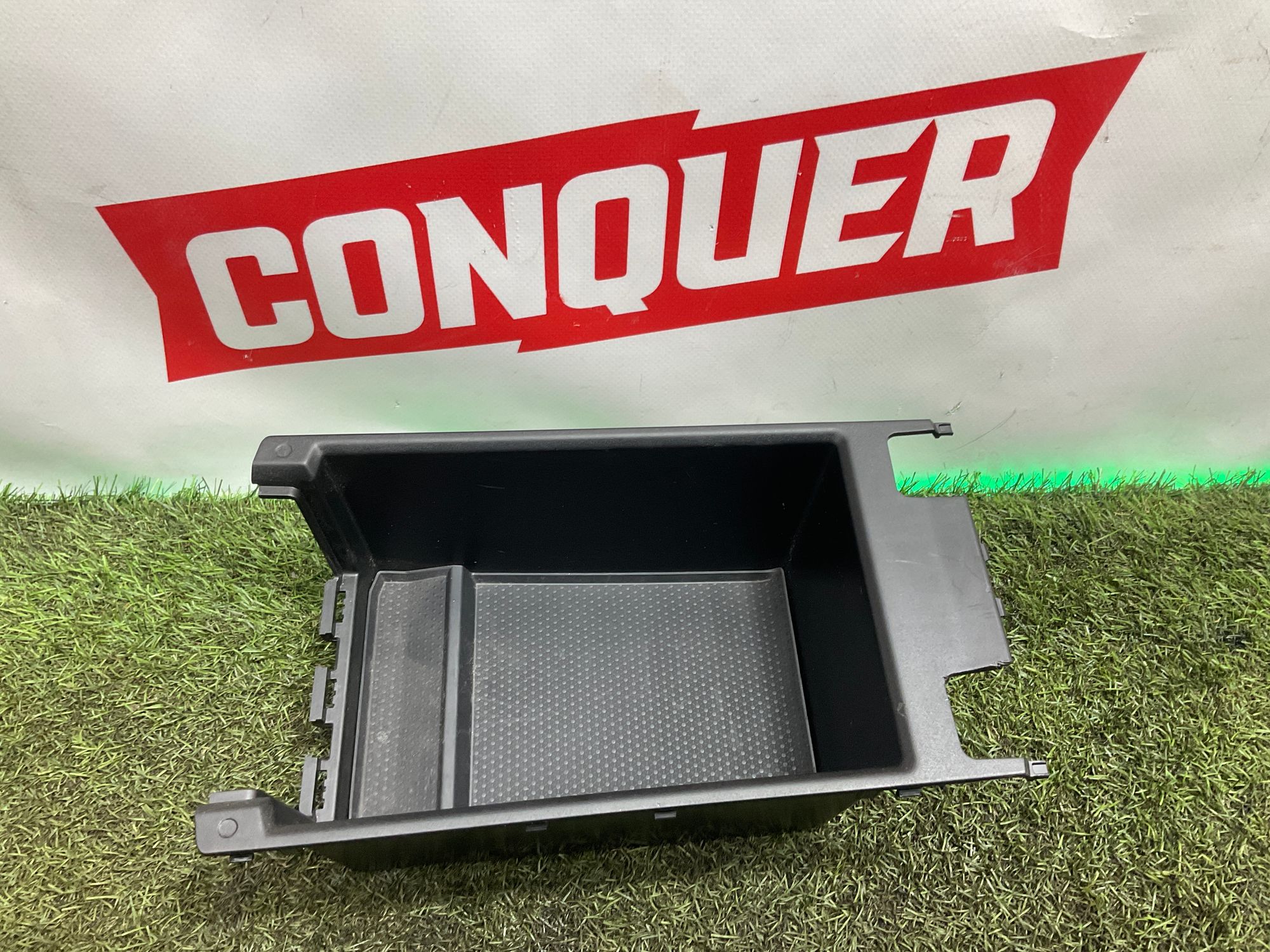 Ящик подлокотника BMW M3, G80 2023, 1000 рублей, Москва