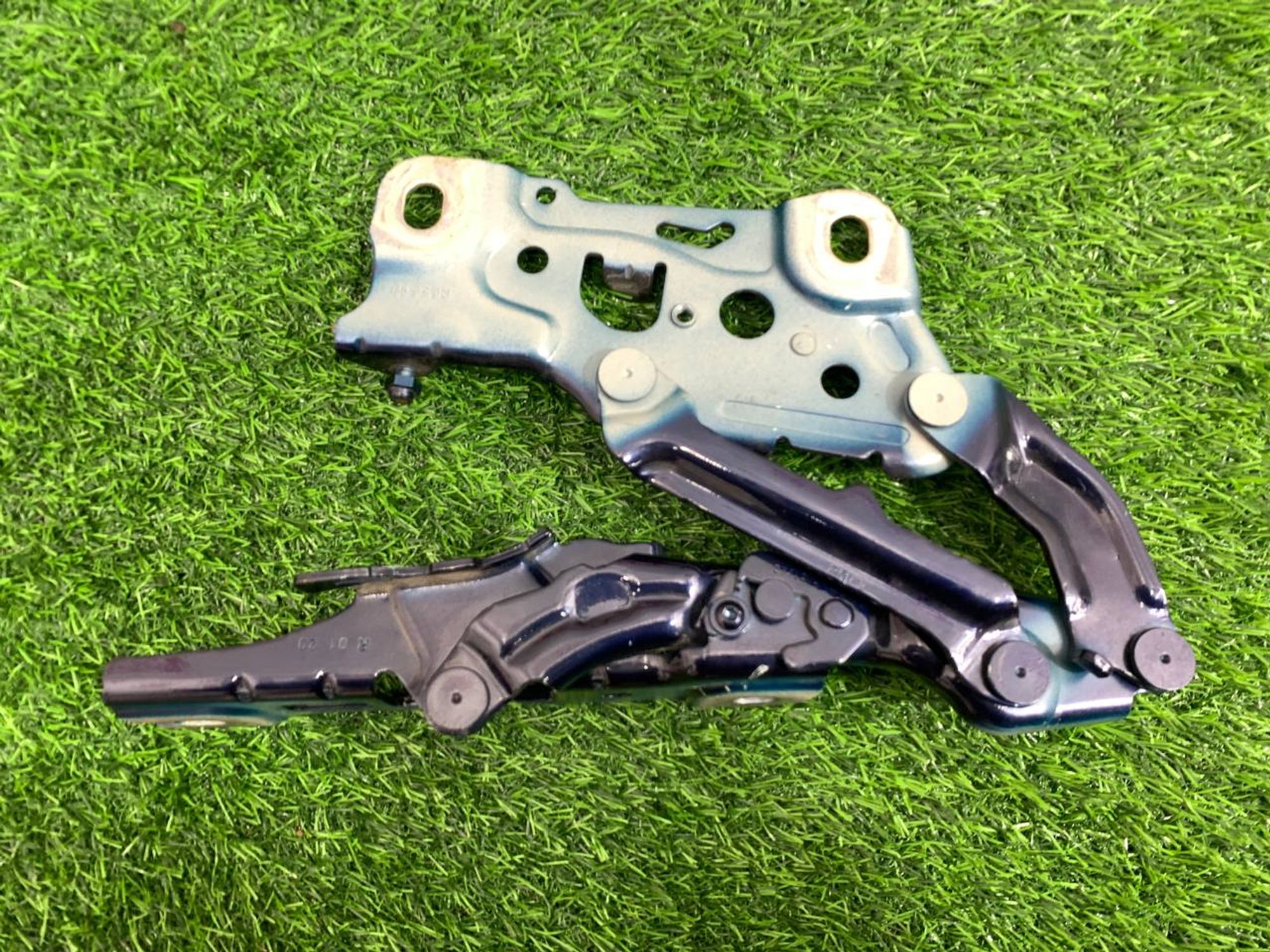 https://ycs.partsauto.market/partsauto-images/thmbs/userImages/h353NjtZg3VDP19b5HMt7LlpbQ93/part/9bac07d9-939f-4fa6-90ef-7f5ed9b41007_1733225998925.jpg