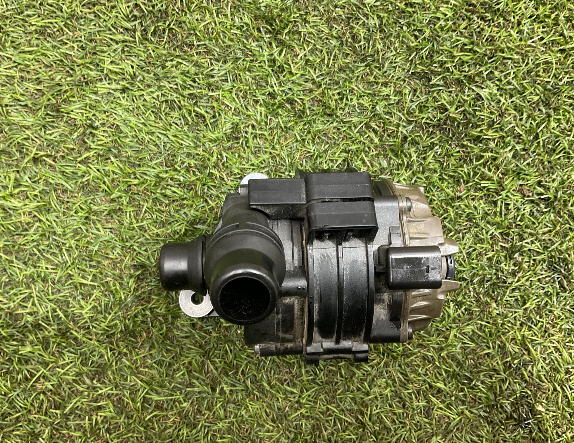 Насос антифриза дополнительный BMW X6, G06, 6000 рублей, Москва