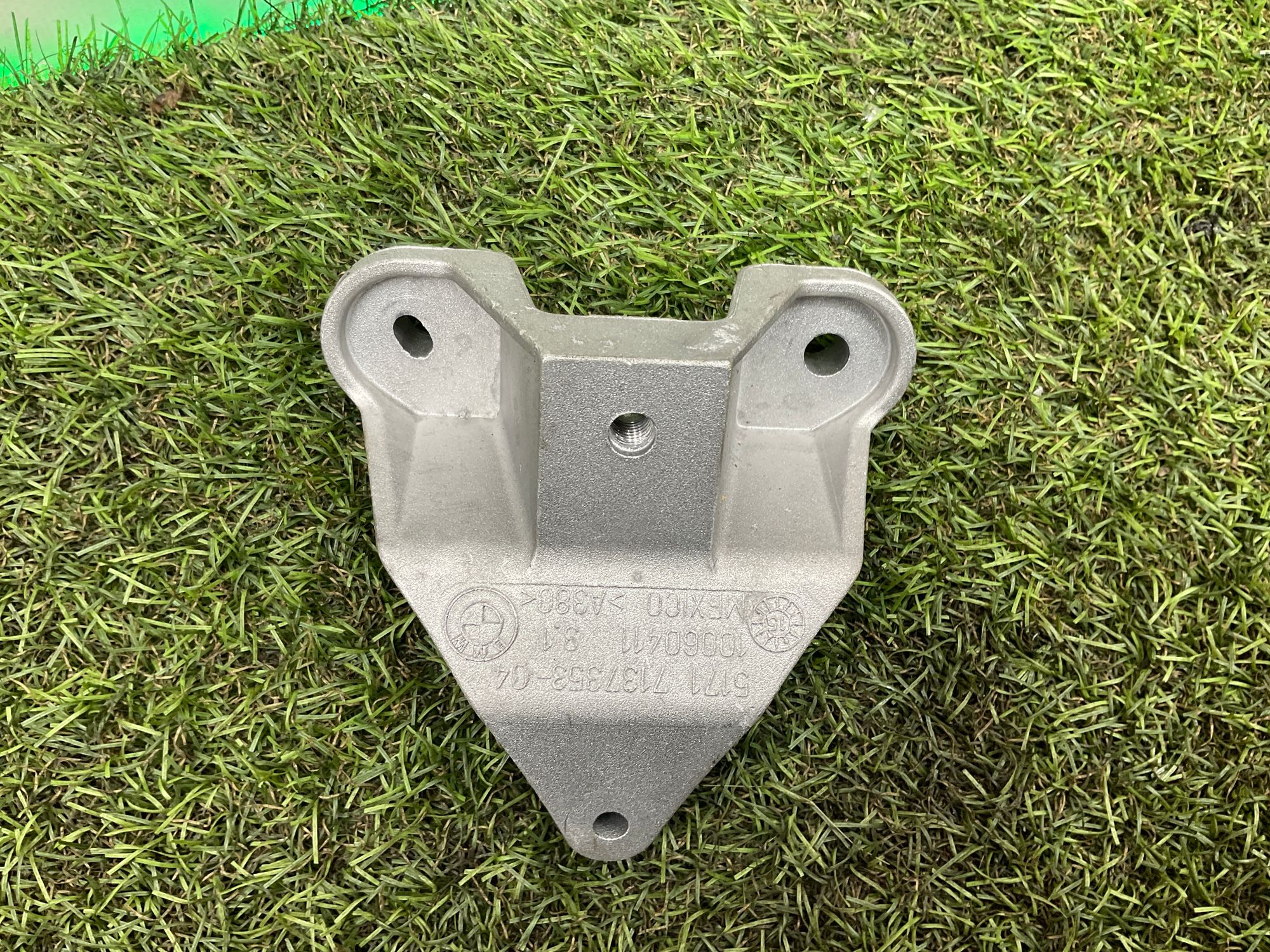 Кронштейн крепление BMW X6 E71, 1000 рублей, Москва