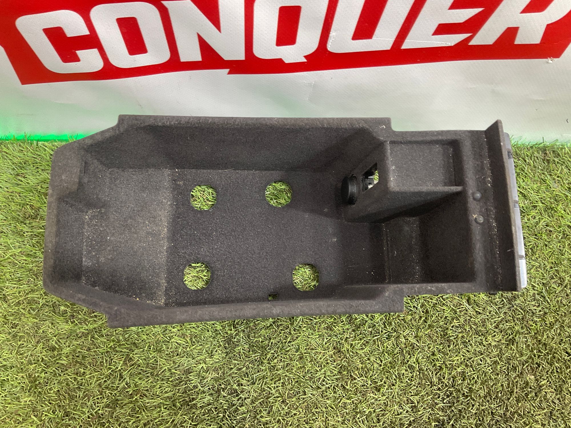 Вещевой ящик центральной консоли BMW M8 F91/F92/F93 2019, 3000 рублей, Москва