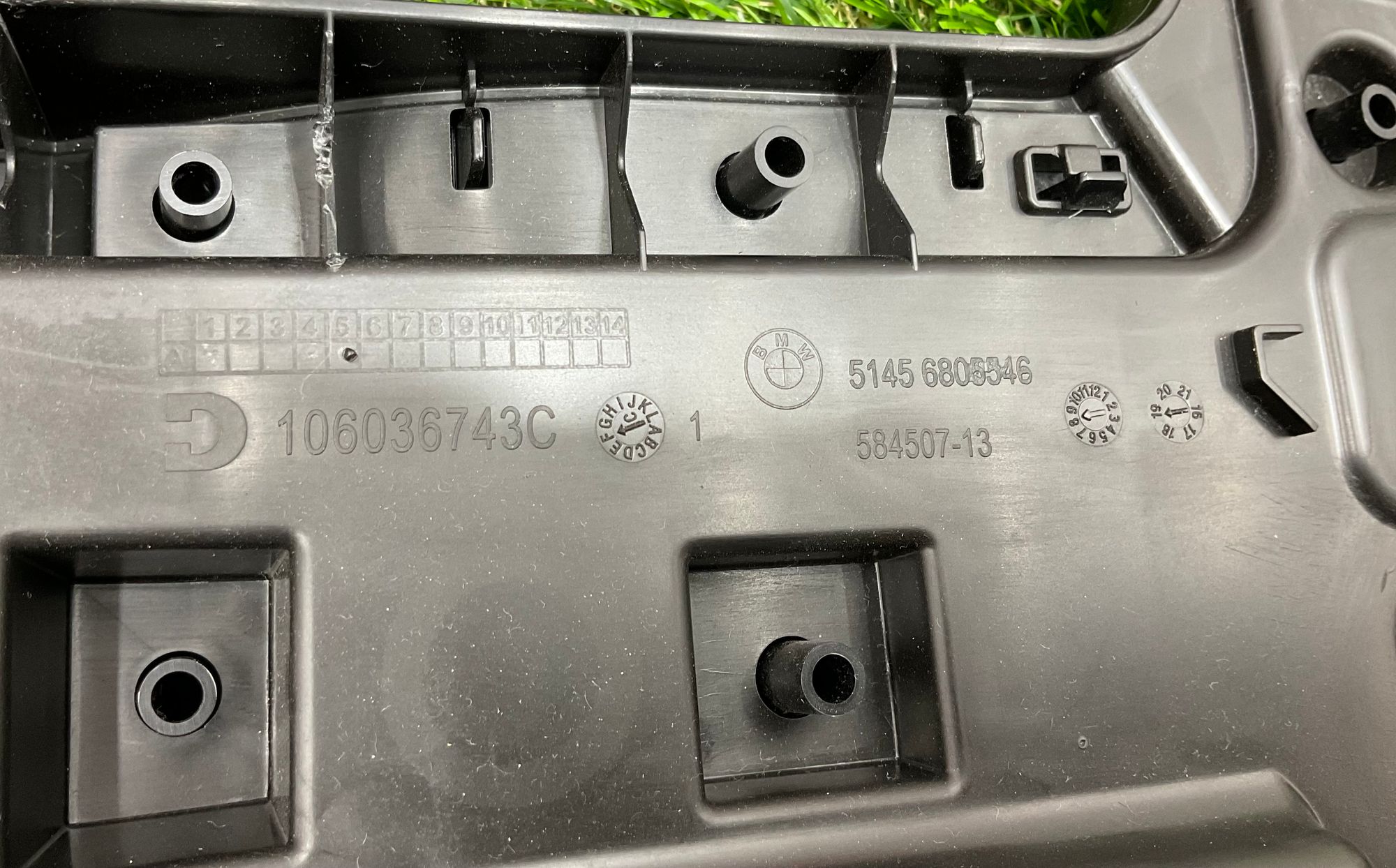 https://ycs.partsauto.market/partsauto-images/thmbs/userImages/h353NjtZg3VDP19b5HMt7LlpbQ93/part/9bcc054a-05fd-4cfd-915e-dc60f2fba60e_1781522831762.jpg