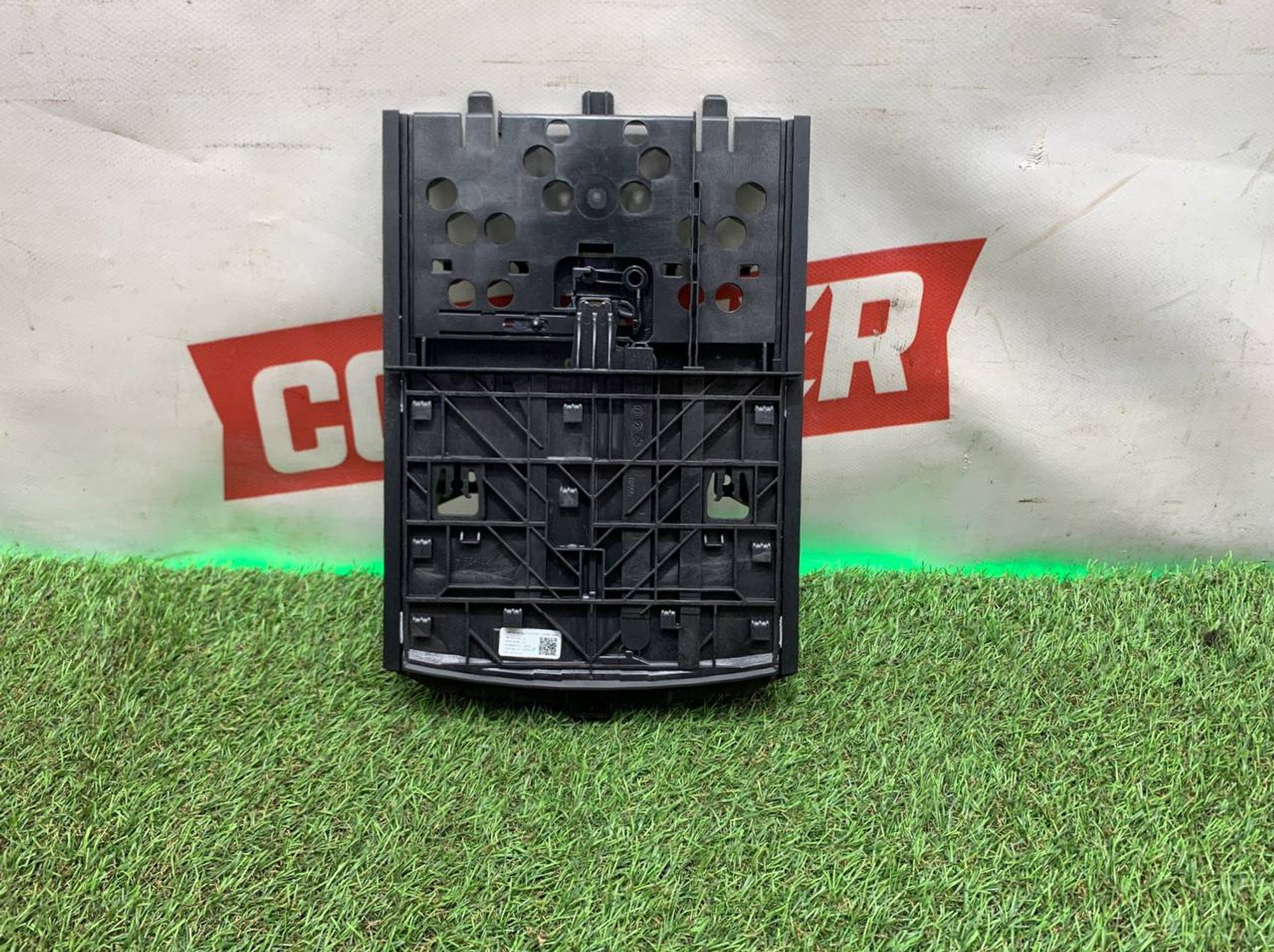 https://ycs.partsauto.market/partsauto-images/thmbs/userImages/h353NjtZg3VDP19b5HMt7LlpbQ93/part/9c26c878-f40d-429b-9665-d134be1bae31_1718009571945.jpg