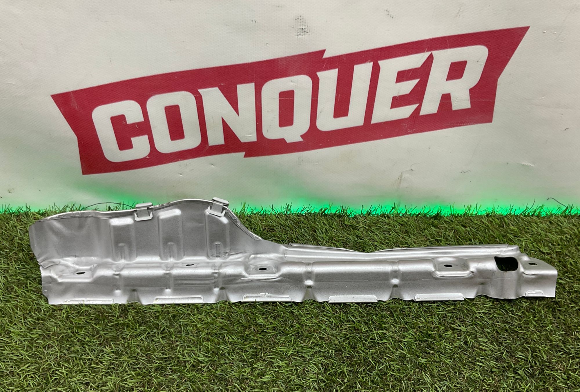 Тепловой экран выпускного коллектора B58 BMW 3 серия, G20/G21 рестайлинг, 5000 рублей, Москва