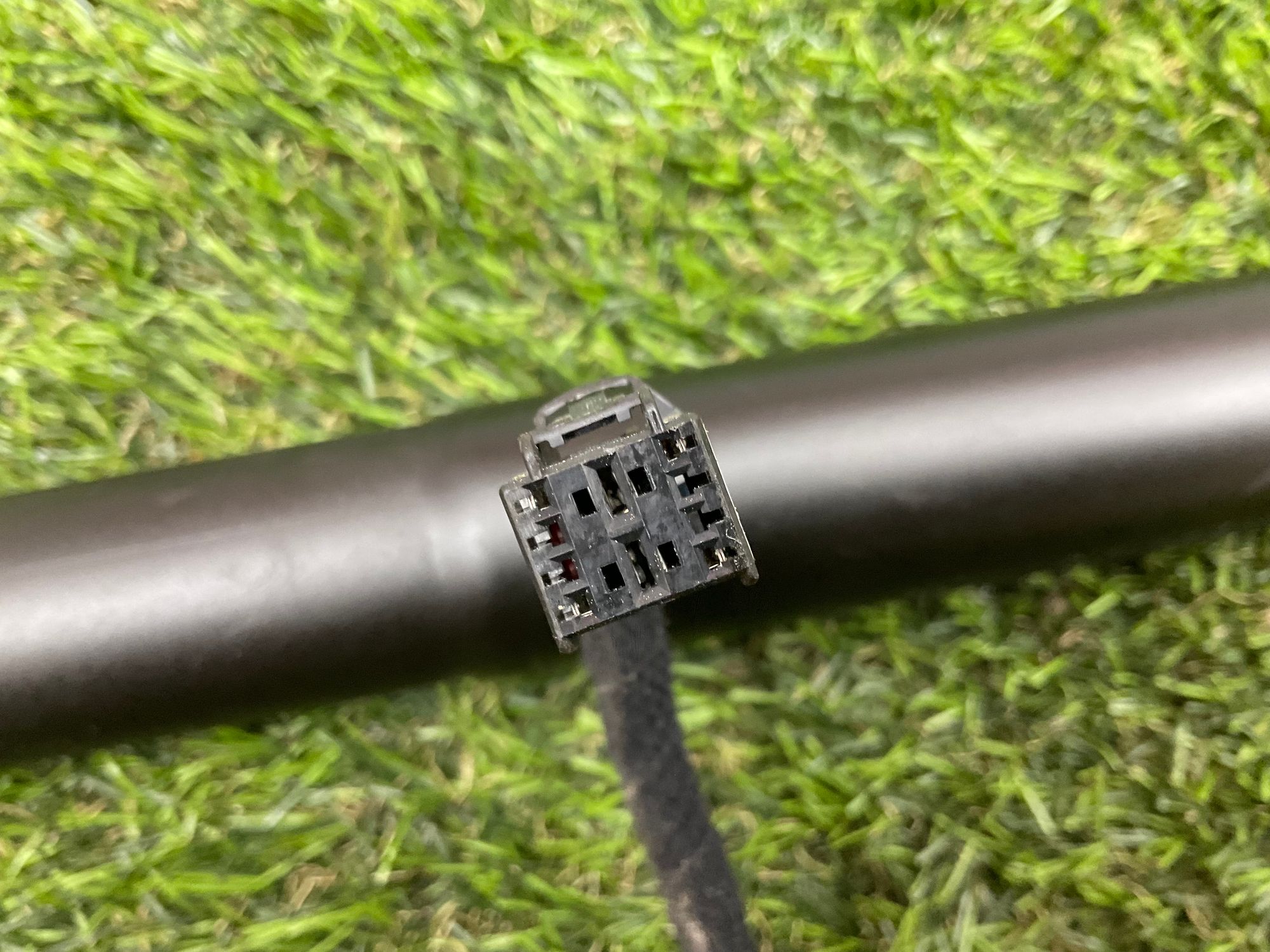 https://ycs.partsauto.market/partsauto-images/thmbs/userImages/h353NjtZg3VDP19b5HMt7LlpbQ93/part/9c683959-d451-4be2-b5ae-7dc963873103_1786792867278.jpg