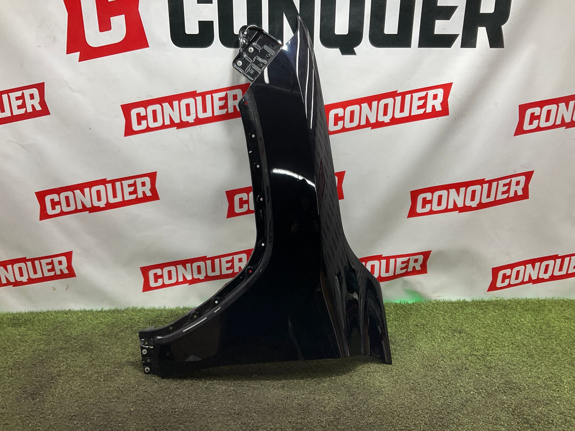 Крыло переднее левое Toyota Land Cruiser 300 (2..., 45000 рублей, Москва