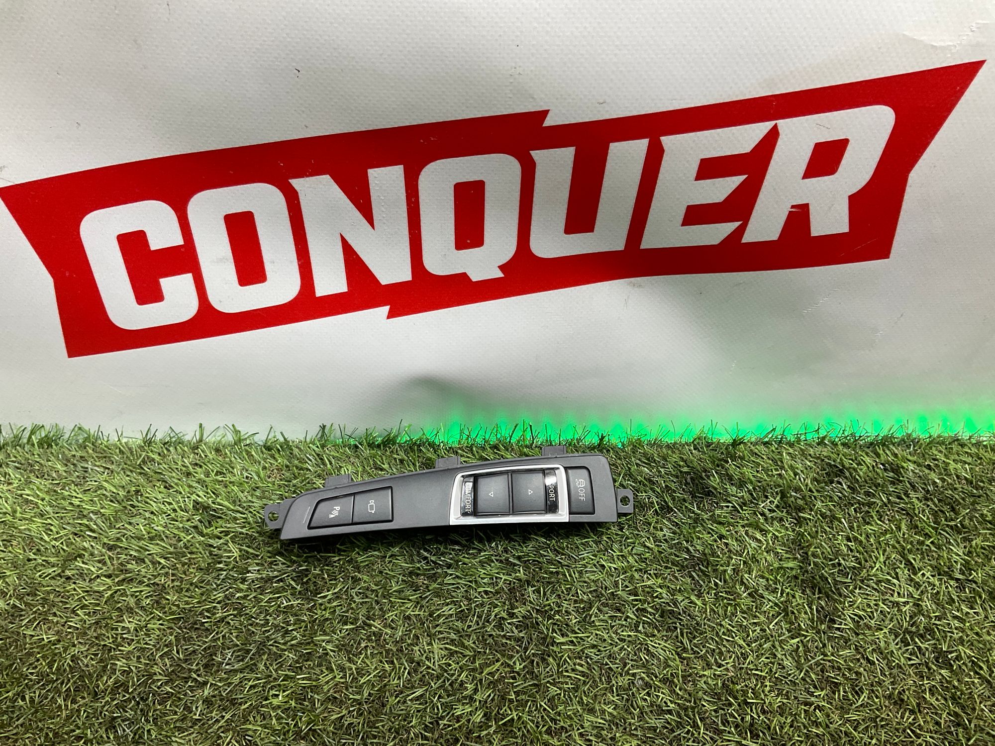 Панель управления в центральной консоли BMW 6 серия, F06/F13/F12 рестайлинг, 2000 рублей, Москва