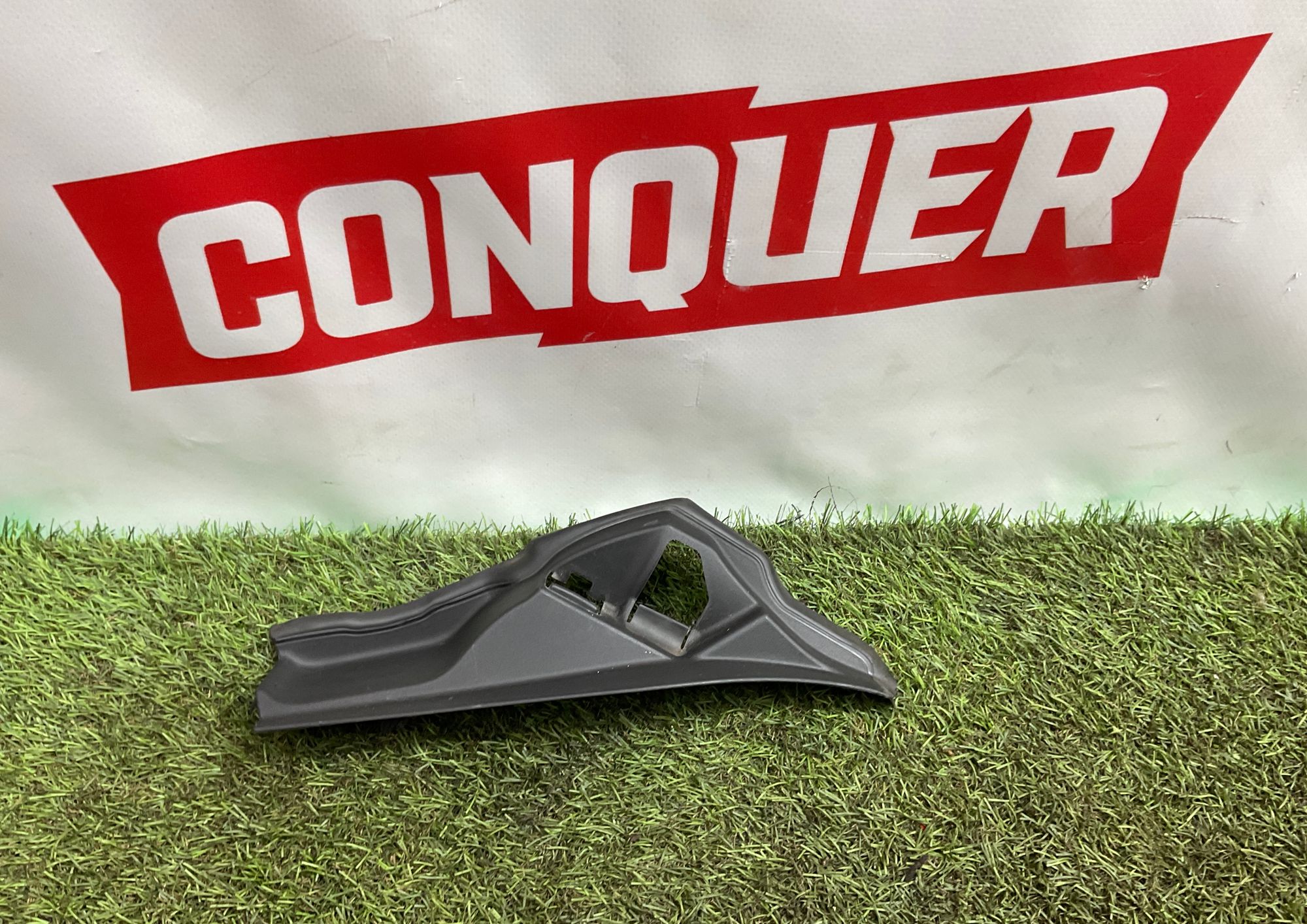 Обшивка крышки багажника левая BMW M3 G81 2023, 1000 рублей, Москва