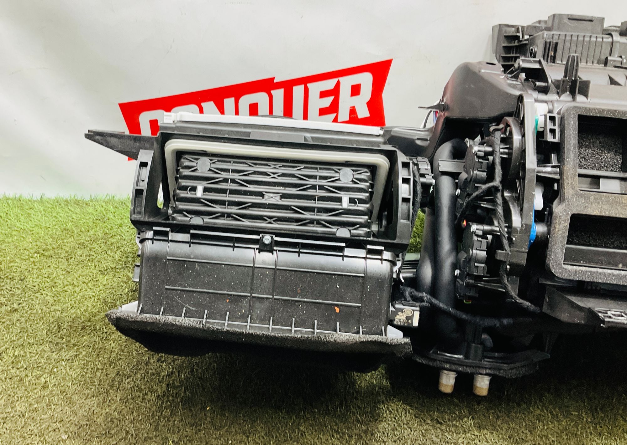 Корпус отопителя Land Rover Defender II 2023, 57000 рублей, Москва