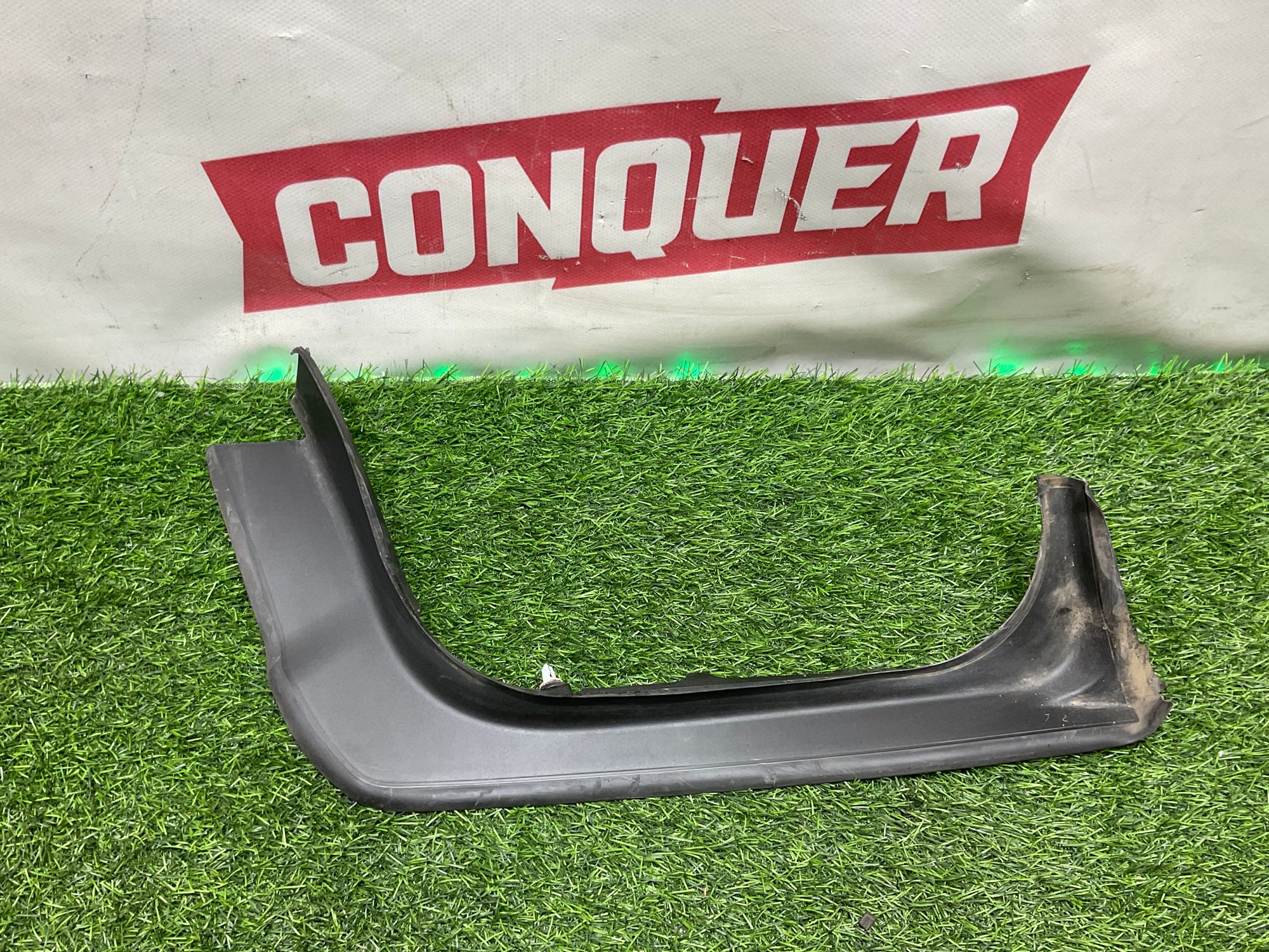 https://ycs.partsauto.market/partsauto-images/thmbs/userImages/h353NjtZg3VDP19b5HMt7LlpbQ93/part/9d8d9115-e180-44b5-8765-fffa912ae332_1735219261842.jpg