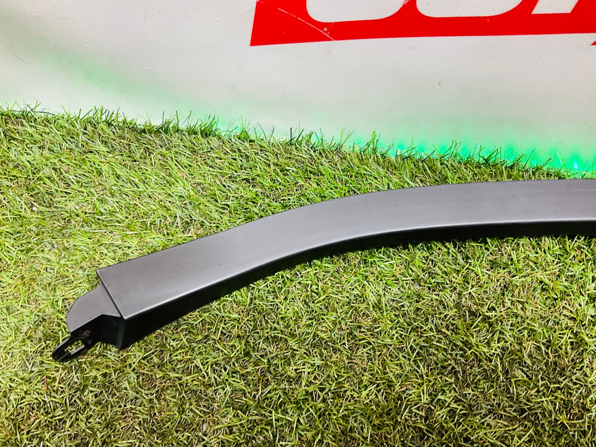 https://ycs.partsauto.market/partsauto-images/thmbs/userImages/h353NjtZg3VDP19b5HMt7LlpbQ93/part/9df621c3-cbaf-45c6-b190-e960a6c5a875_1780055003098.jpg