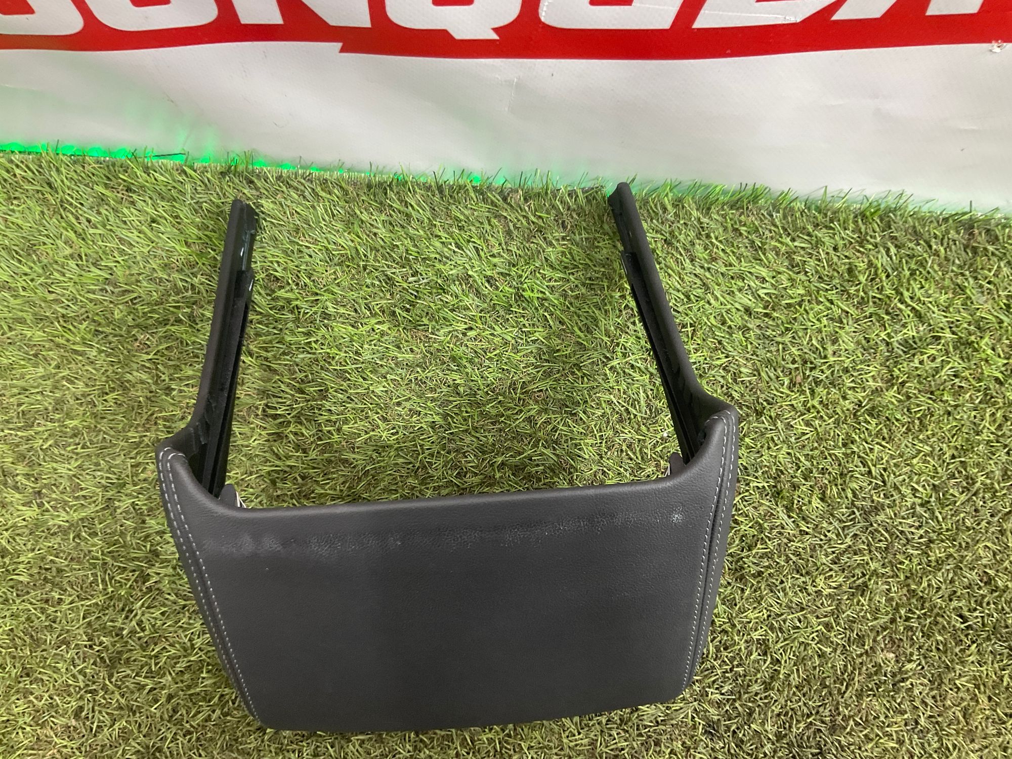 Накладка центральной консоли задняя BMW M8, F92 2019, 5000 рублей, Москва