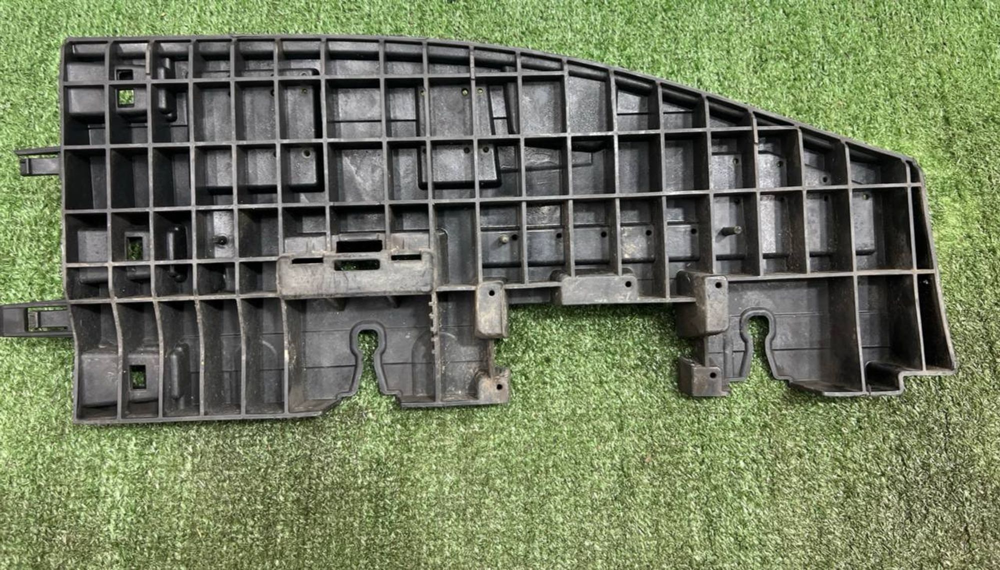 https://ycs.partsauto.market/partsauto-images/thmbs/userImages/h353NjtZg3VDP19b5HMt7LlpbQ93/part/9e55552e-4901-451b-b9cd-d256ba1d7dd7_1732202914950.jpg