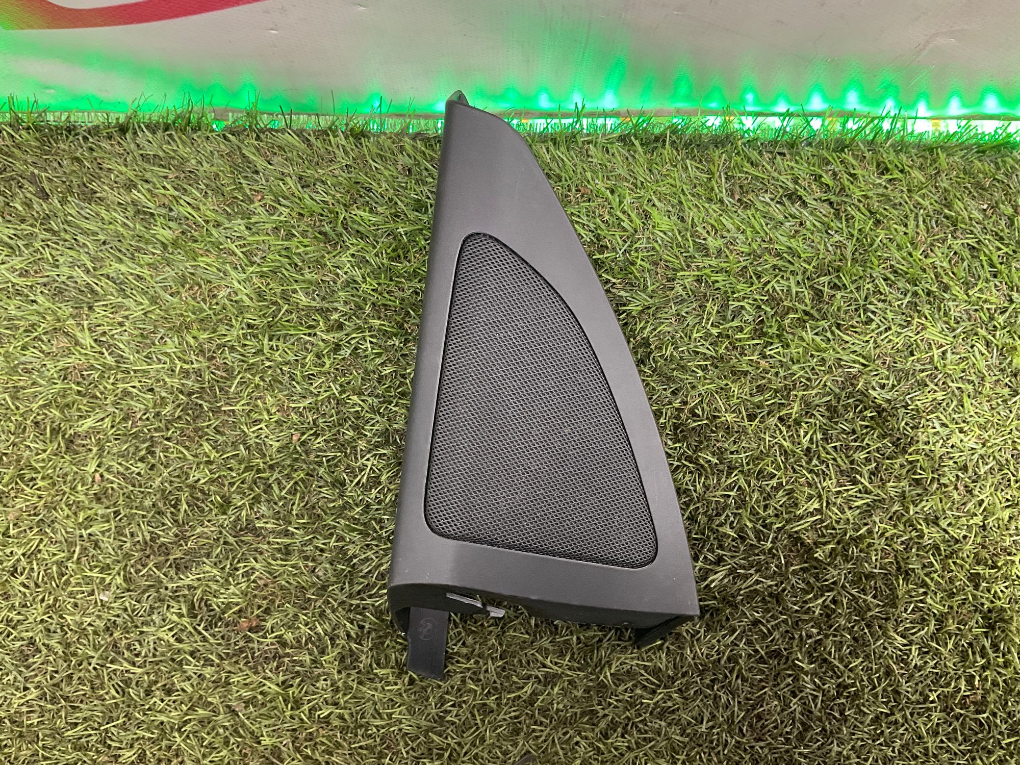 Накладка динамика передняя левая BMW X5 G05, 1000 рублей, Москва