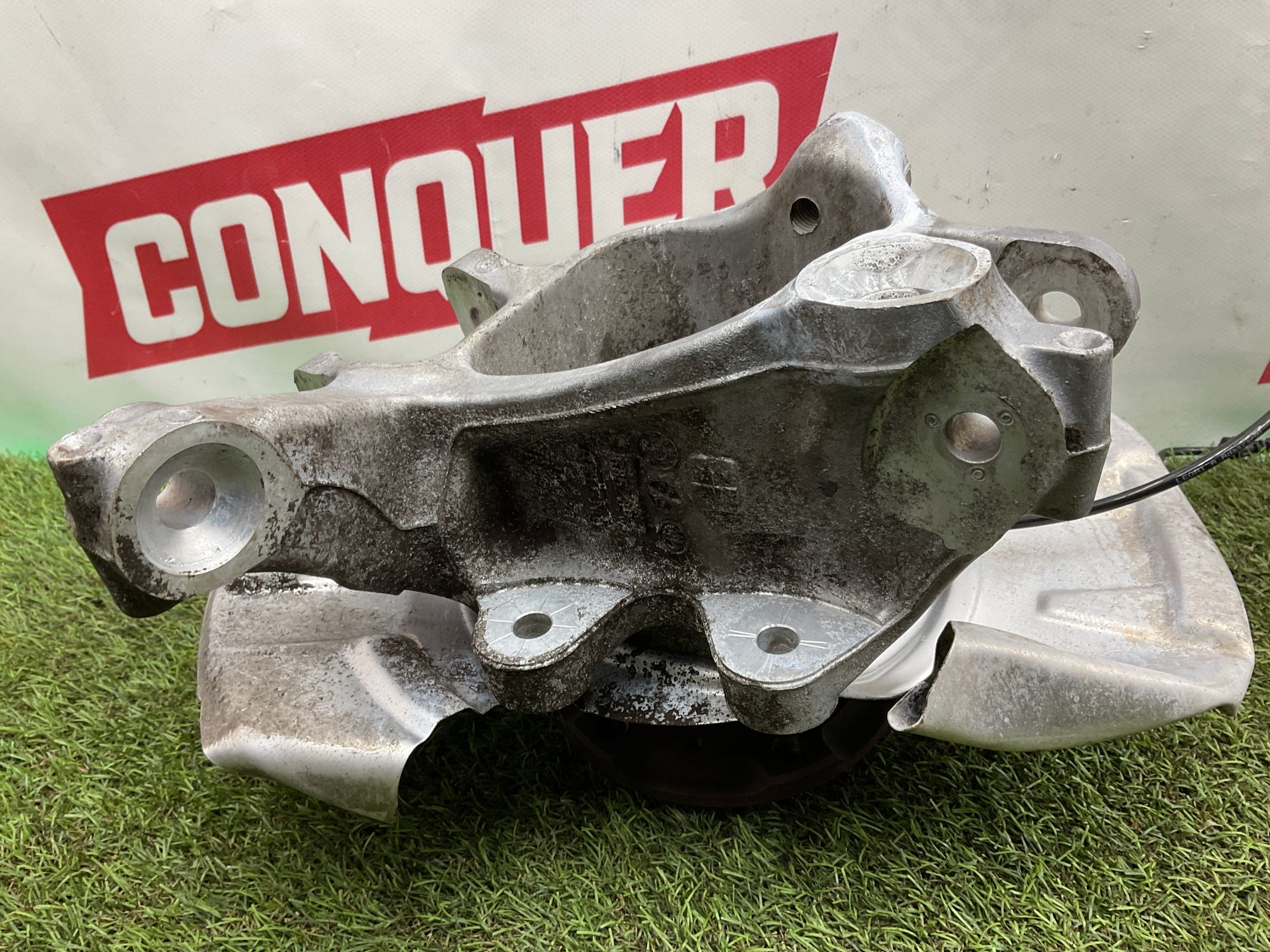 Поворотный кулак задний правый BMW 5 серия, F10 рестайлинг, 3000 рублей, Москва