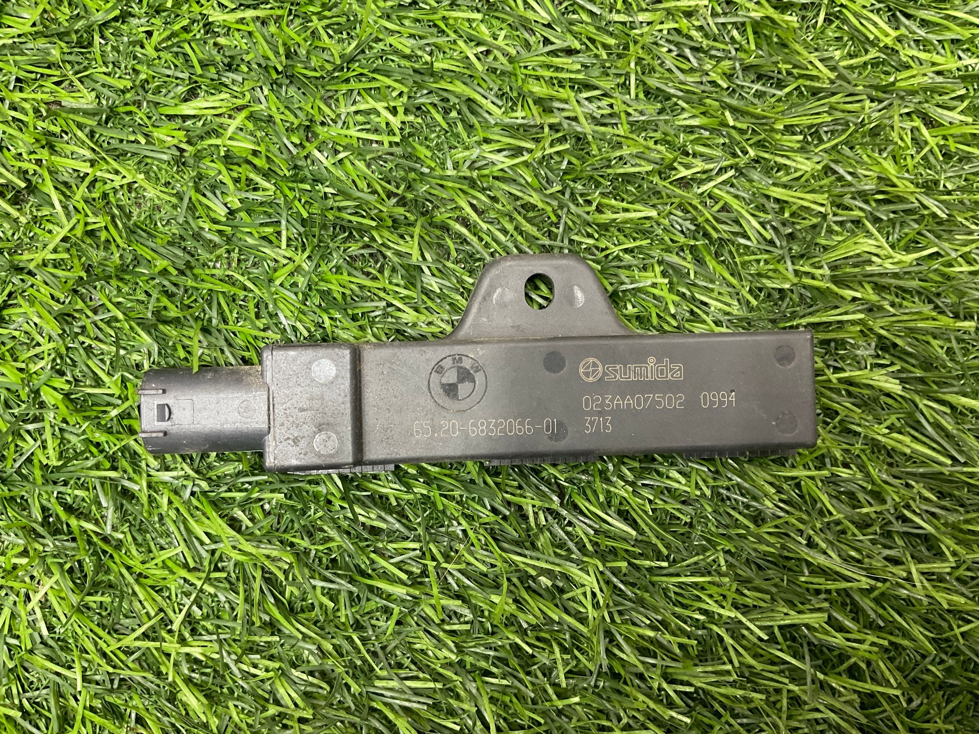 https://ycs.partsauto.market/partsauto-images/thmbs/userImages/h353NjtZg3VDP19b5HMt7LlpbQ93/part/9ec87927-3cb7-4b17-8531-53c47776d165_1735206905571.jpg