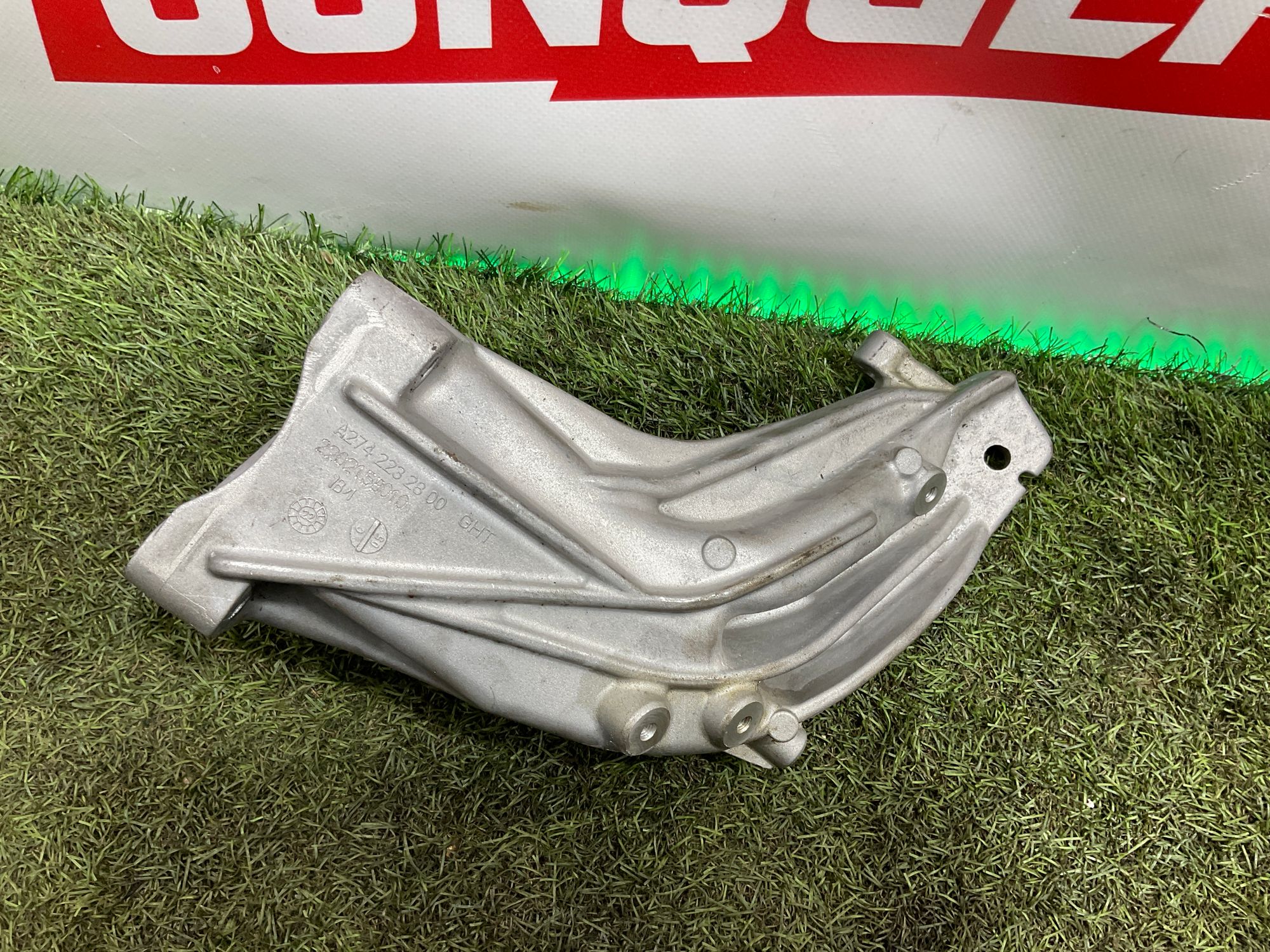 Опора двигателя правая M 274920 Mercedes-Benz C-Класс, W205, 2000 рублей, Москва