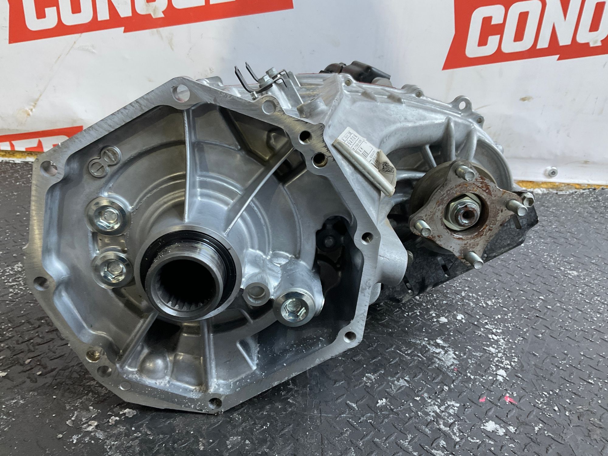 Раздатка Toyota Land Cruiser 300, 140000 рублей, Москва