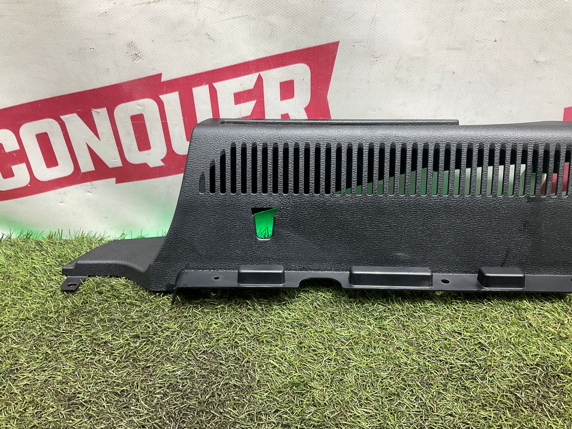 Направляющие шторки багажника правая BMW X6 M, F86, 1000 рублей, Москва